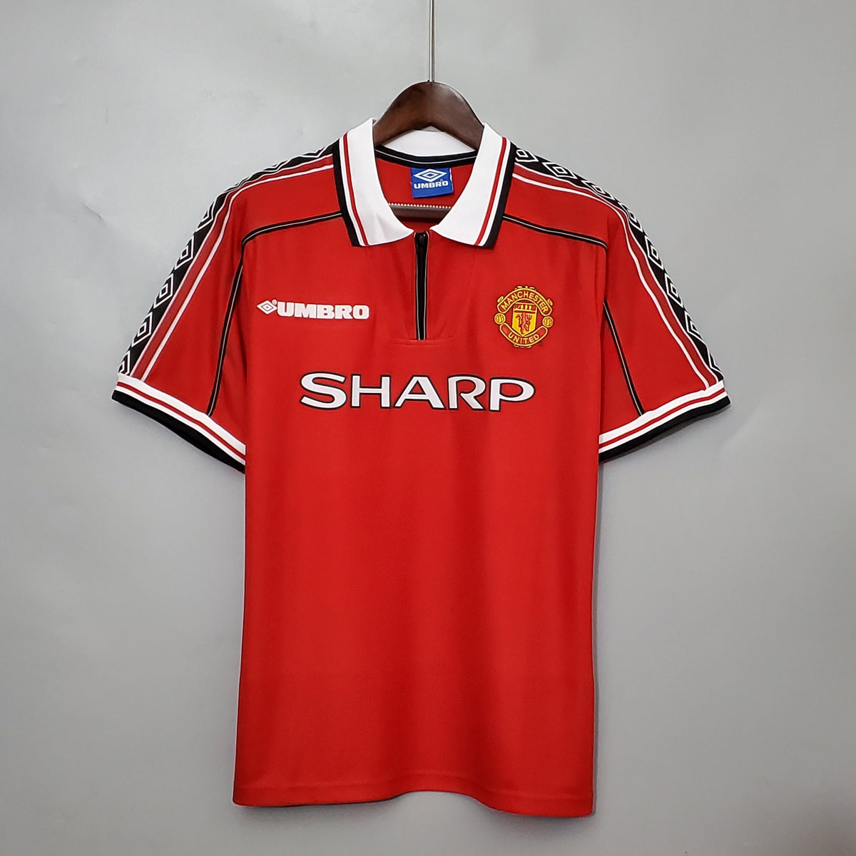 Manchester United 1998 - 2000 Home Jersey