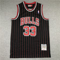 Men's Chicago Bulls Scottie Pippen 1995-96 Hardwood Classics Swingman Jerseys