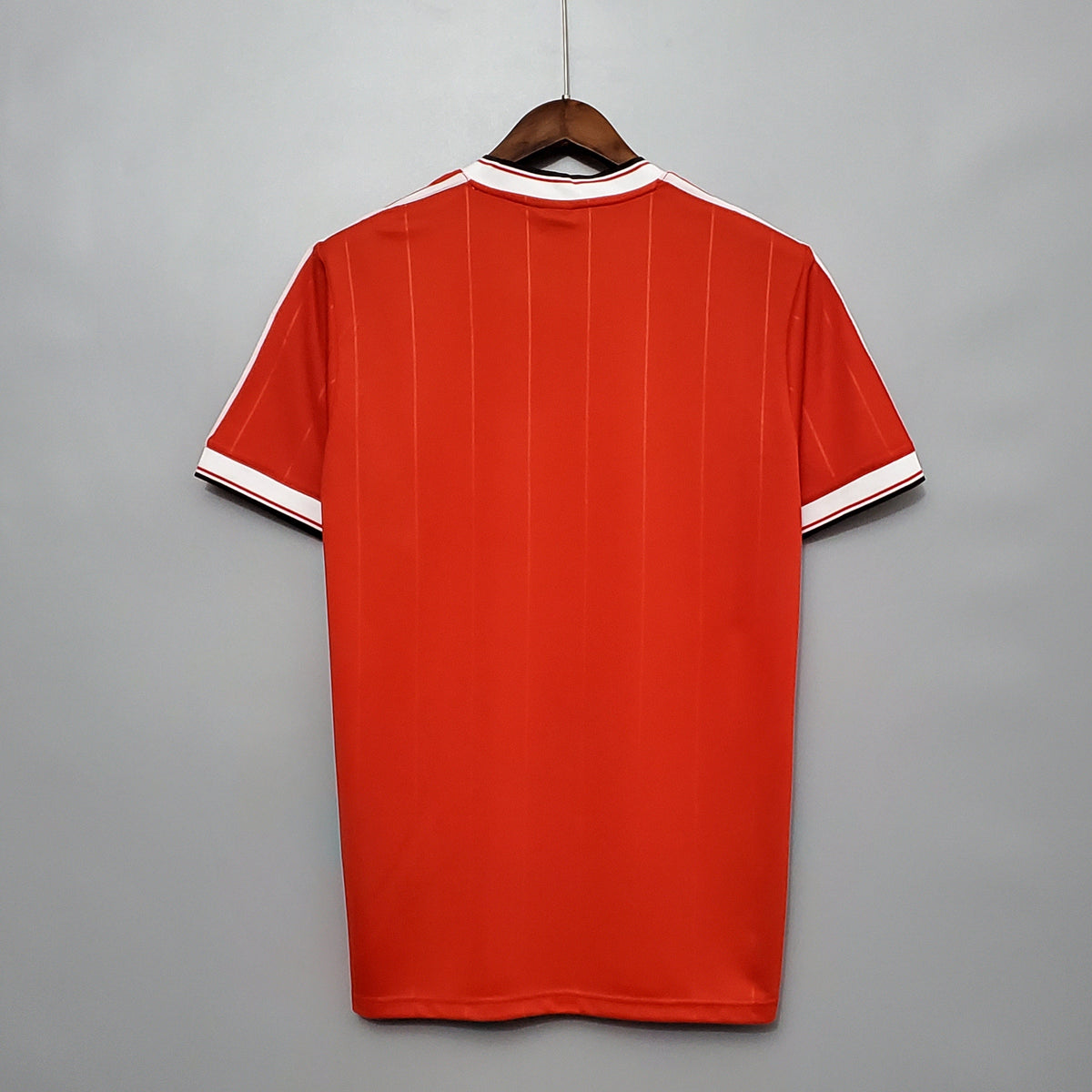 Manchester United 1983 Home Short Sleeve Jersey