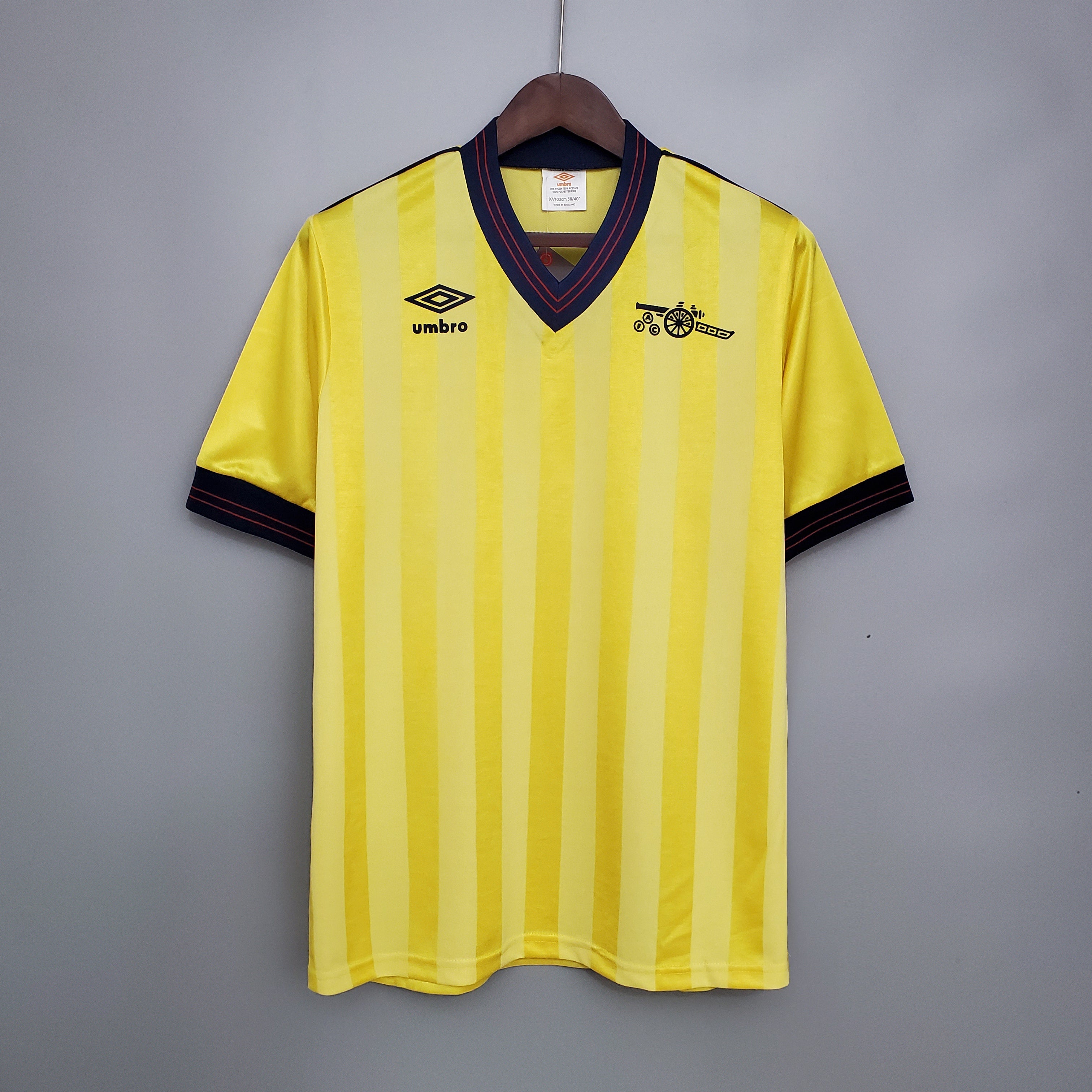 Arsenal 1982 - 84 Away Jersey
