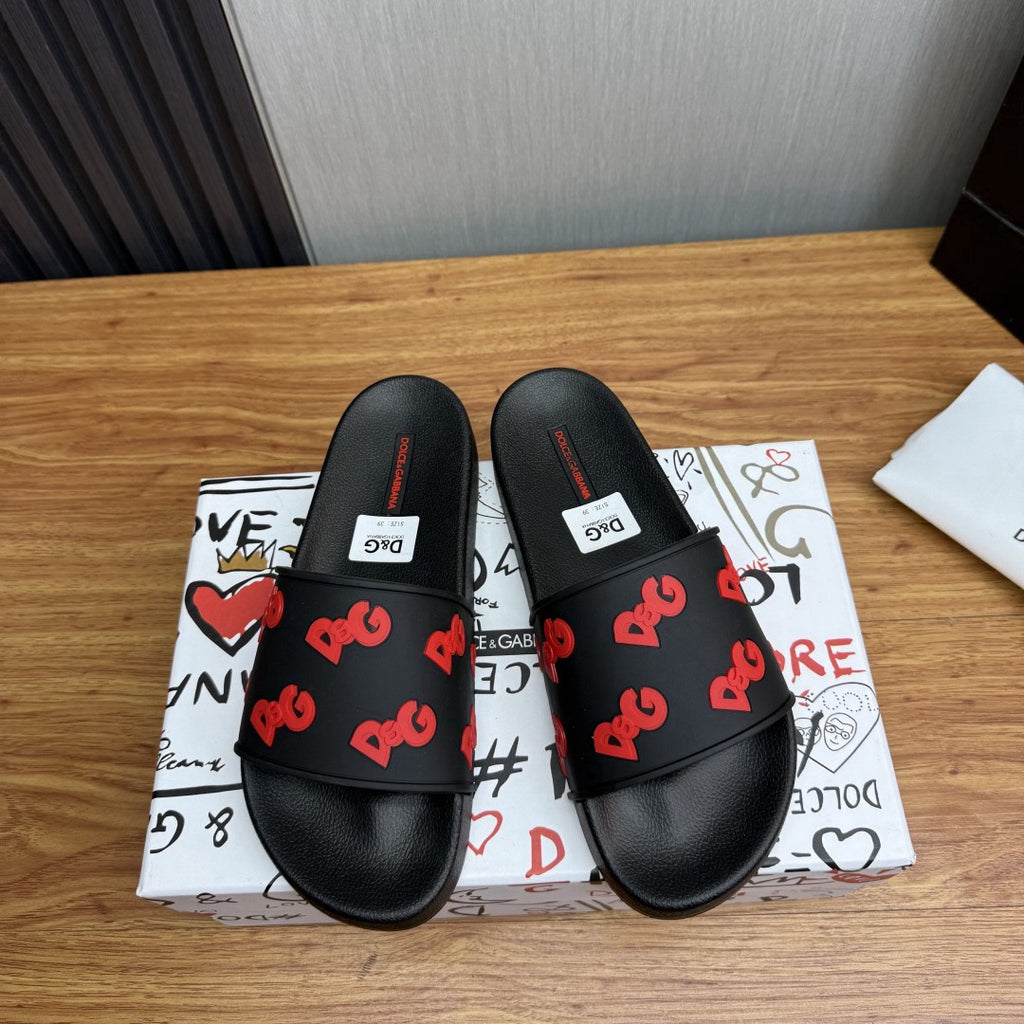 Dolce & Gabbana D&G Logo Print Slide Sandals – Unisex Couple's Summer Slippers