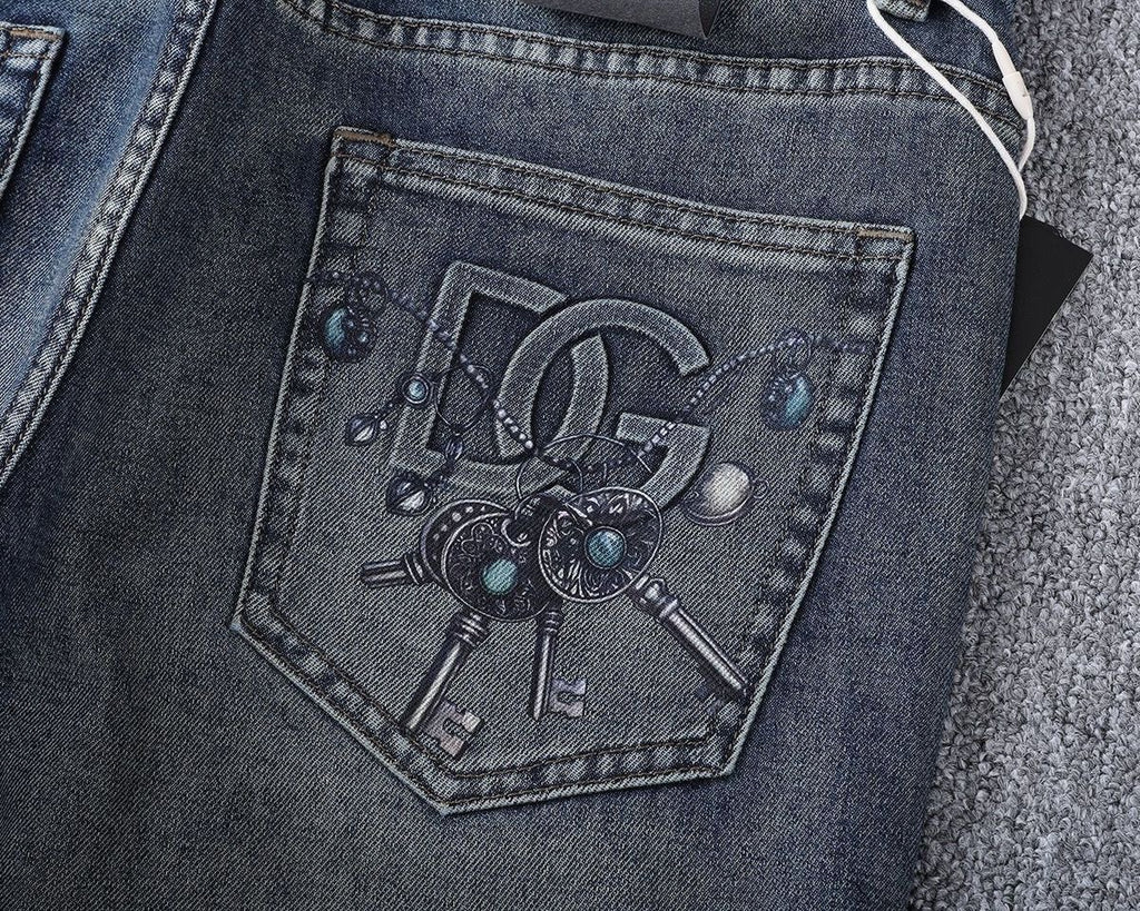 Dolce & Gabbana DG VIBE3 Embroidered Logo Slim Fit Jeans