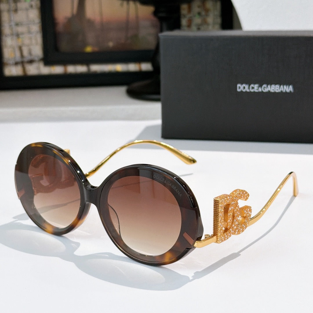 Dolce & Gabbana DG Sunglasses – Oversized Square Frame with Crystal DG Logo