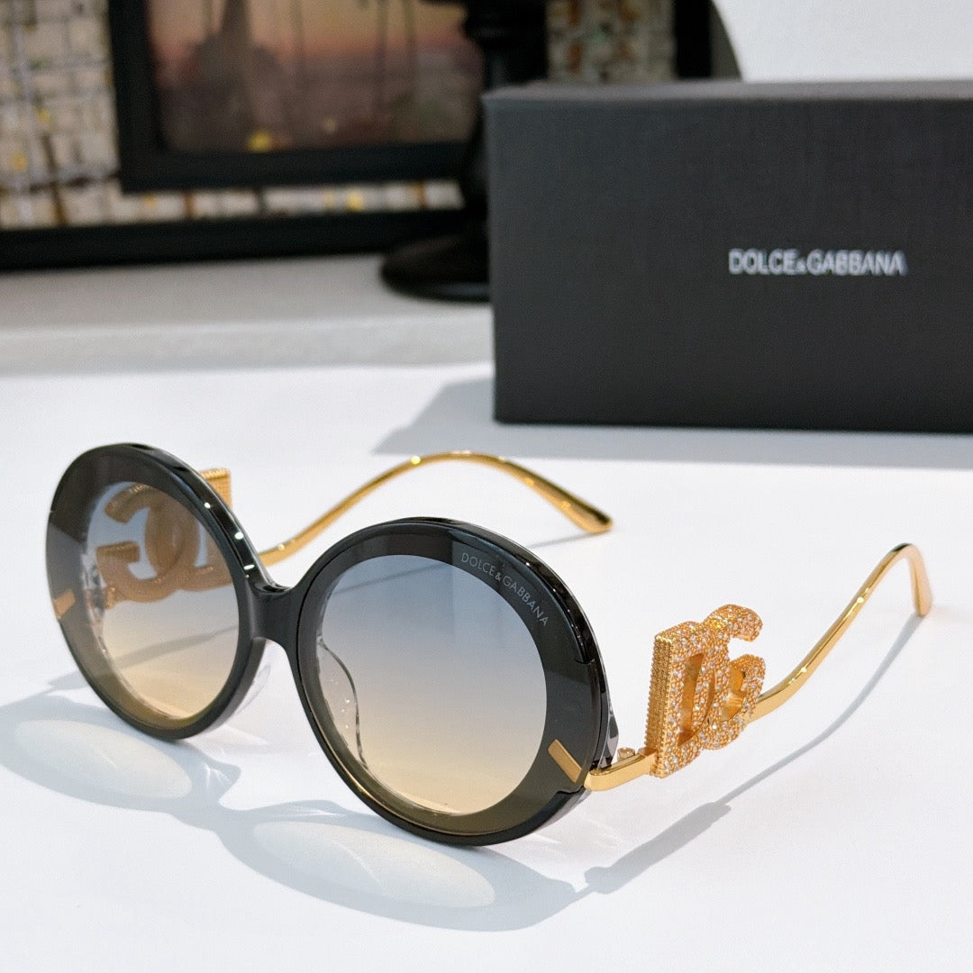 Dolce & Gabbana DG Sunglasses – Oversized Square Frame with Crystal DG Logo