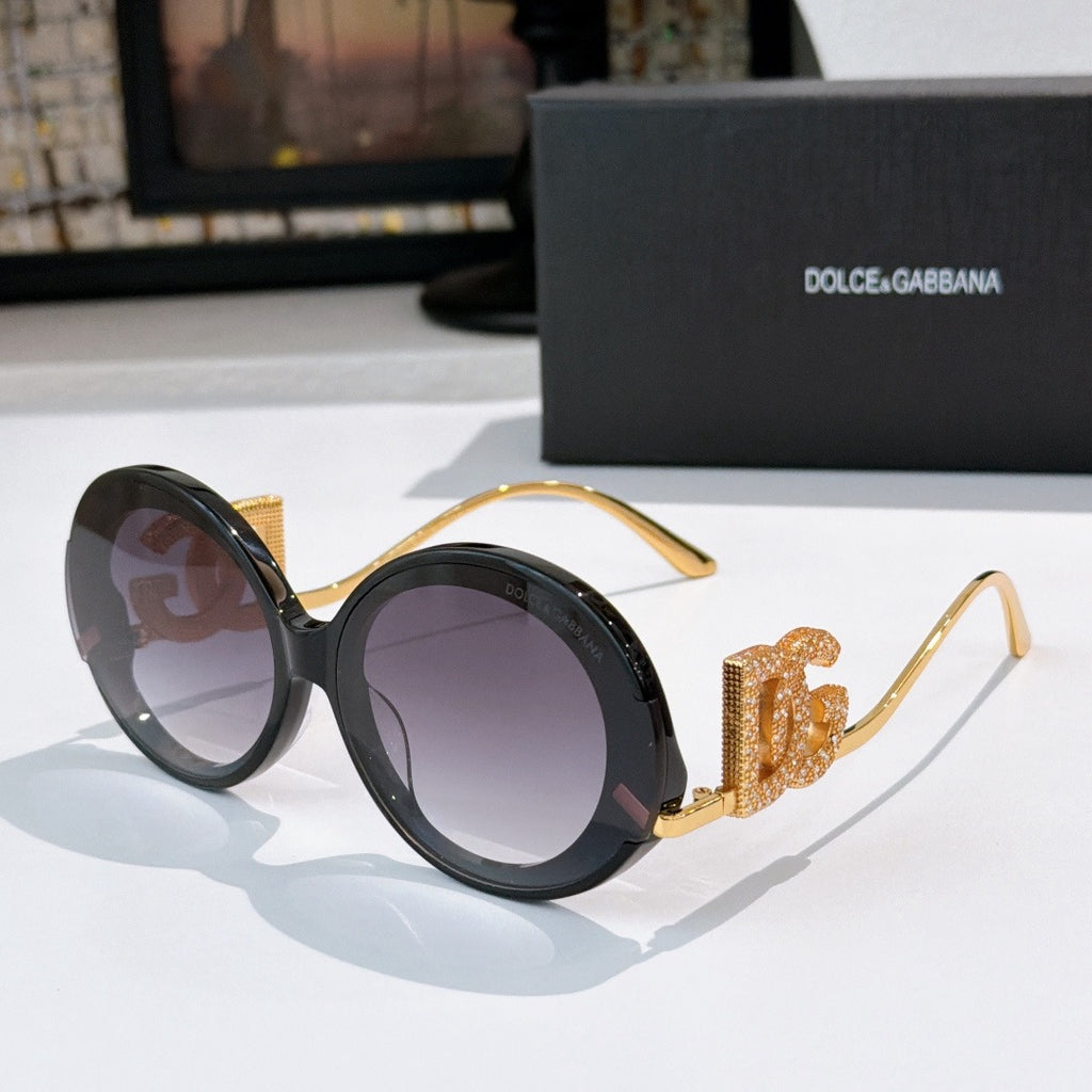 Dolce & Gabbana DG Sunglasses – Oversized Square Frame with Crystal DG Logo