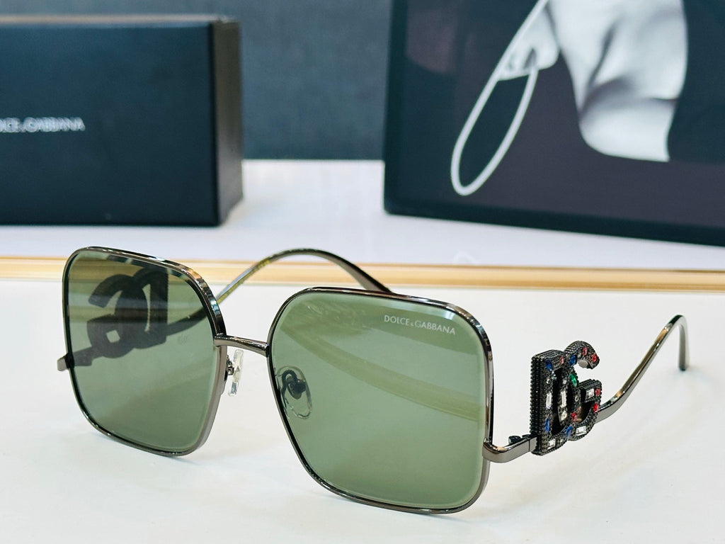 Dolce & Gabbana DG Sunglasses – Oversized Square Frame with Crystal DG Logo | Gold, Silver & Black