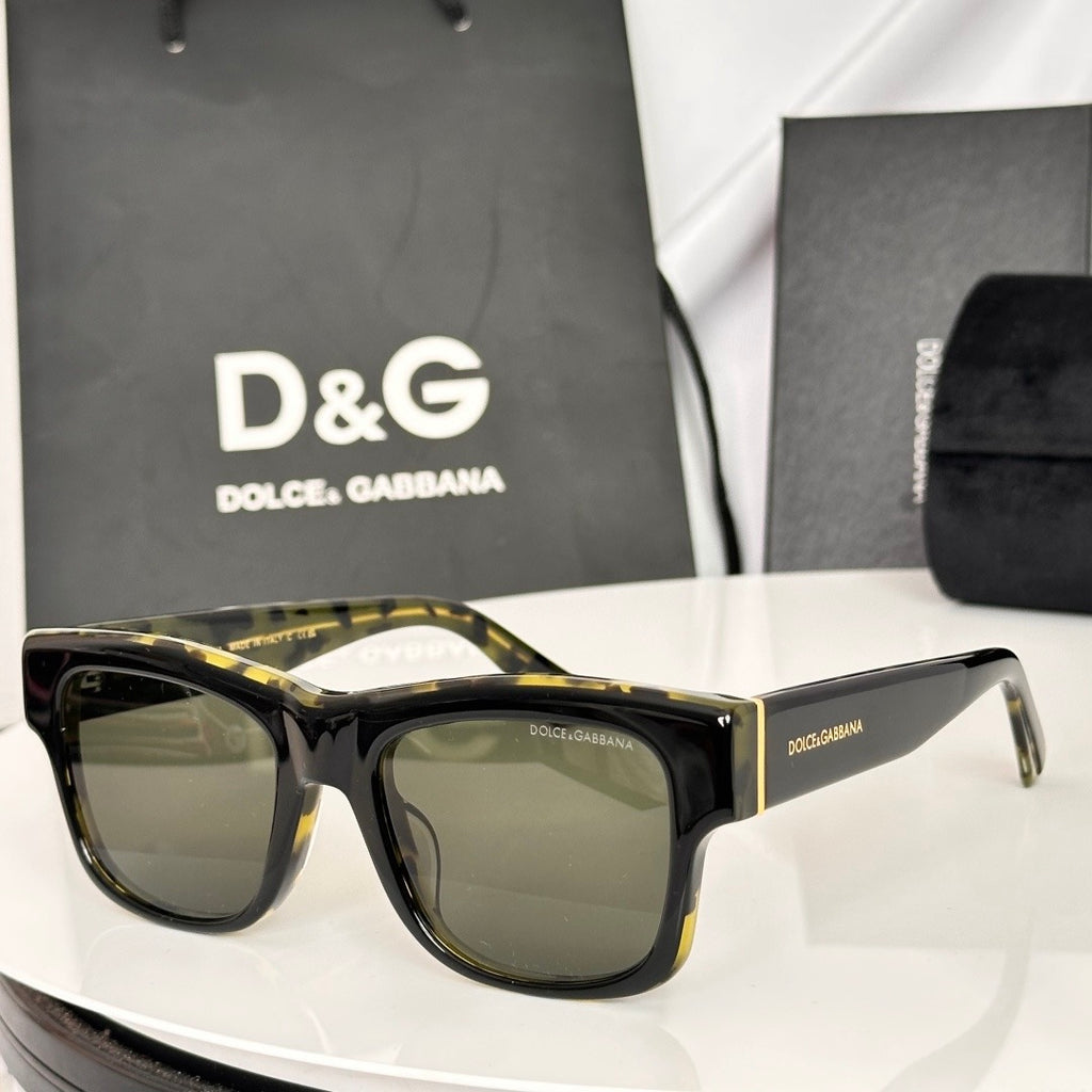 Dolce & Gabbana DG Sunglasses – Oversized Square Frame with Crystal DG Logo