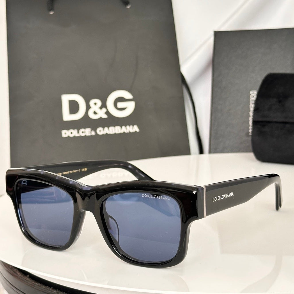 Dolce & Gabbana DG Sunglasses – Oversized Square Frame with Crystal DG Logo