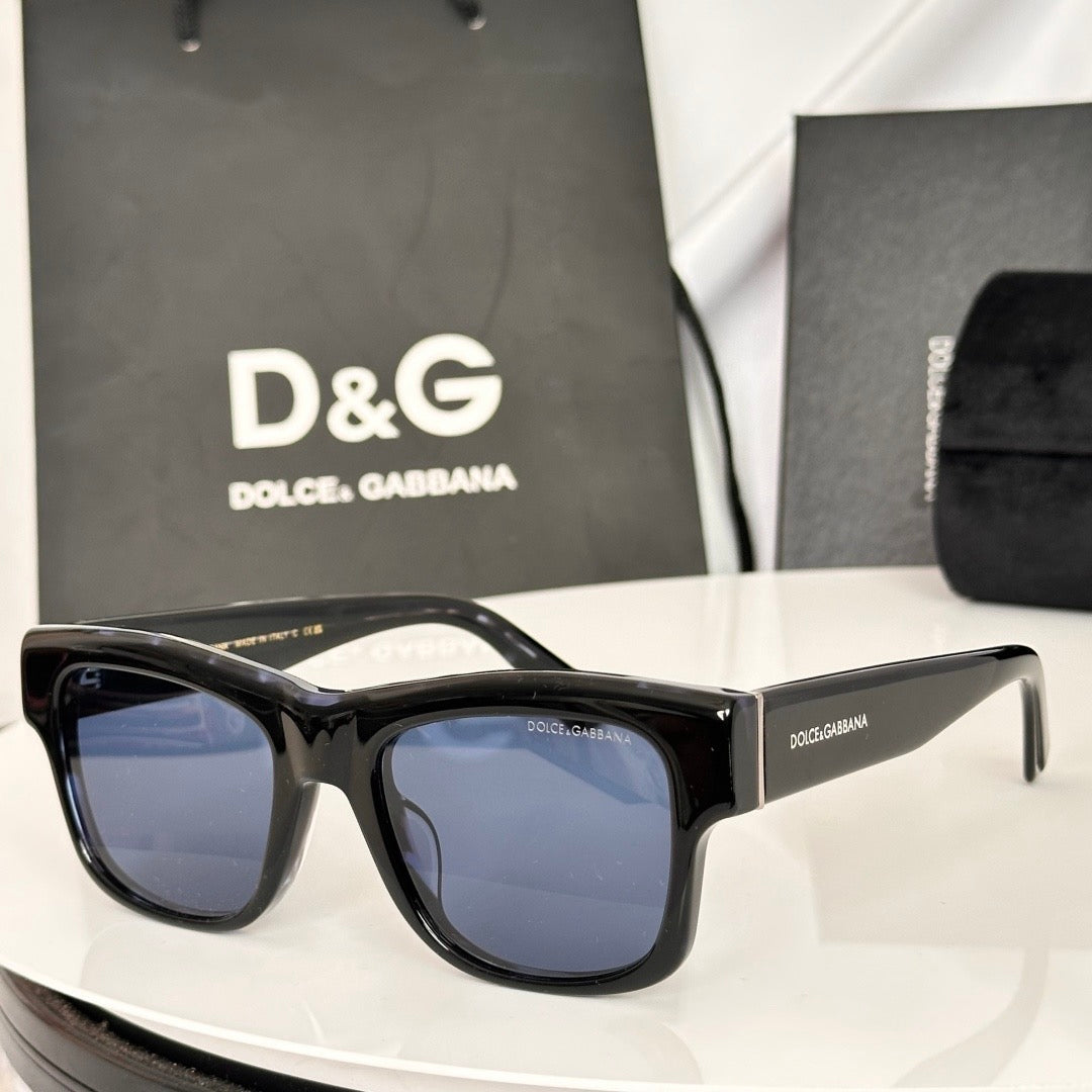 Dolce & Gabbana DG Sunglasses – Oversized Square Frame with Crystal DG Logo