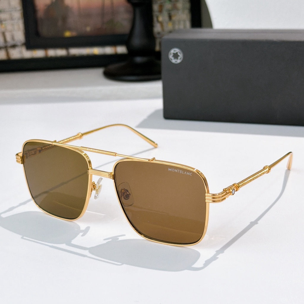 Dolce & Gabbana DG Sunglasses – Oversized Square Frame with Crystal DG Logo