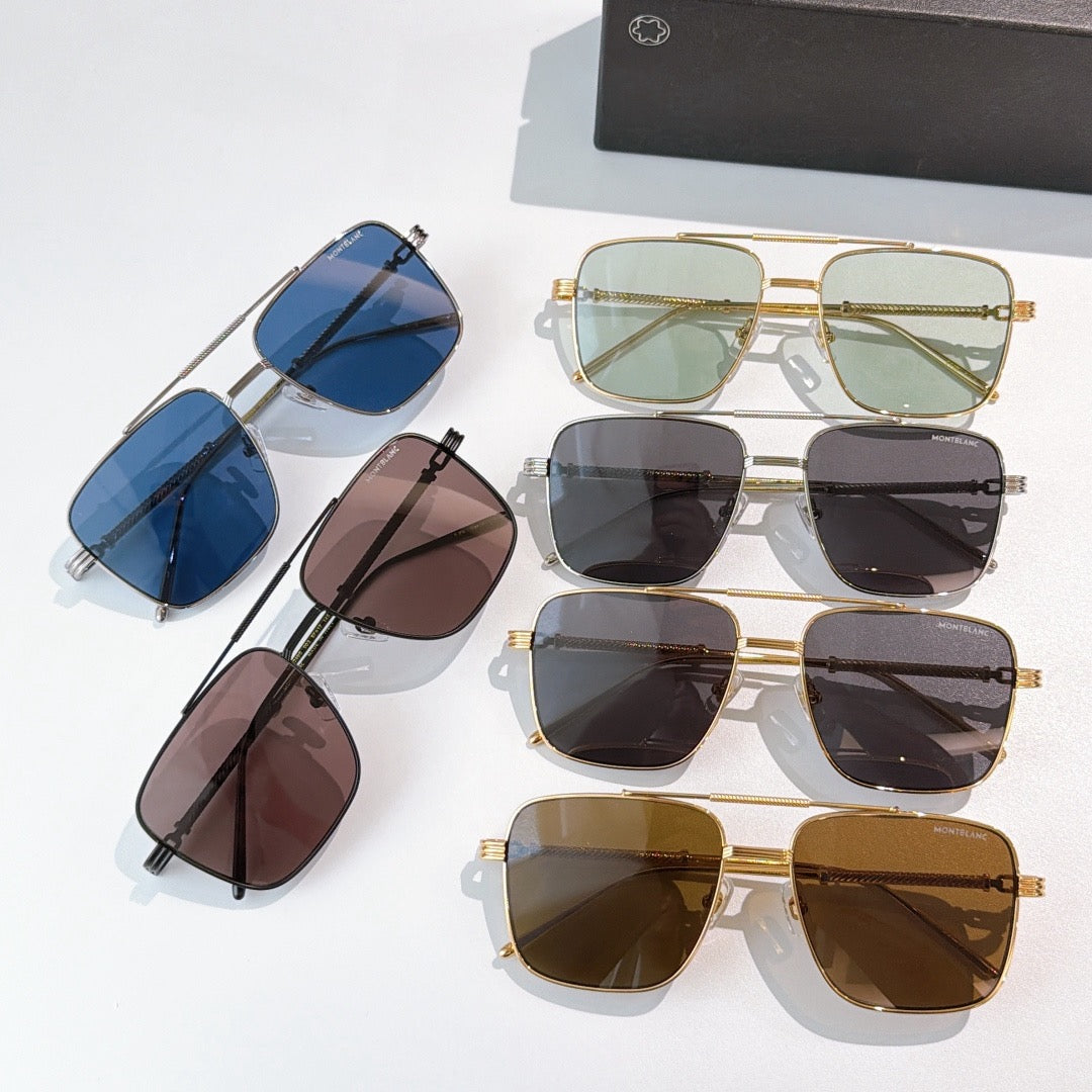 Dolce & Gabbana DG Sunglasses – Oversized Square Frame with Crystal DG Logo