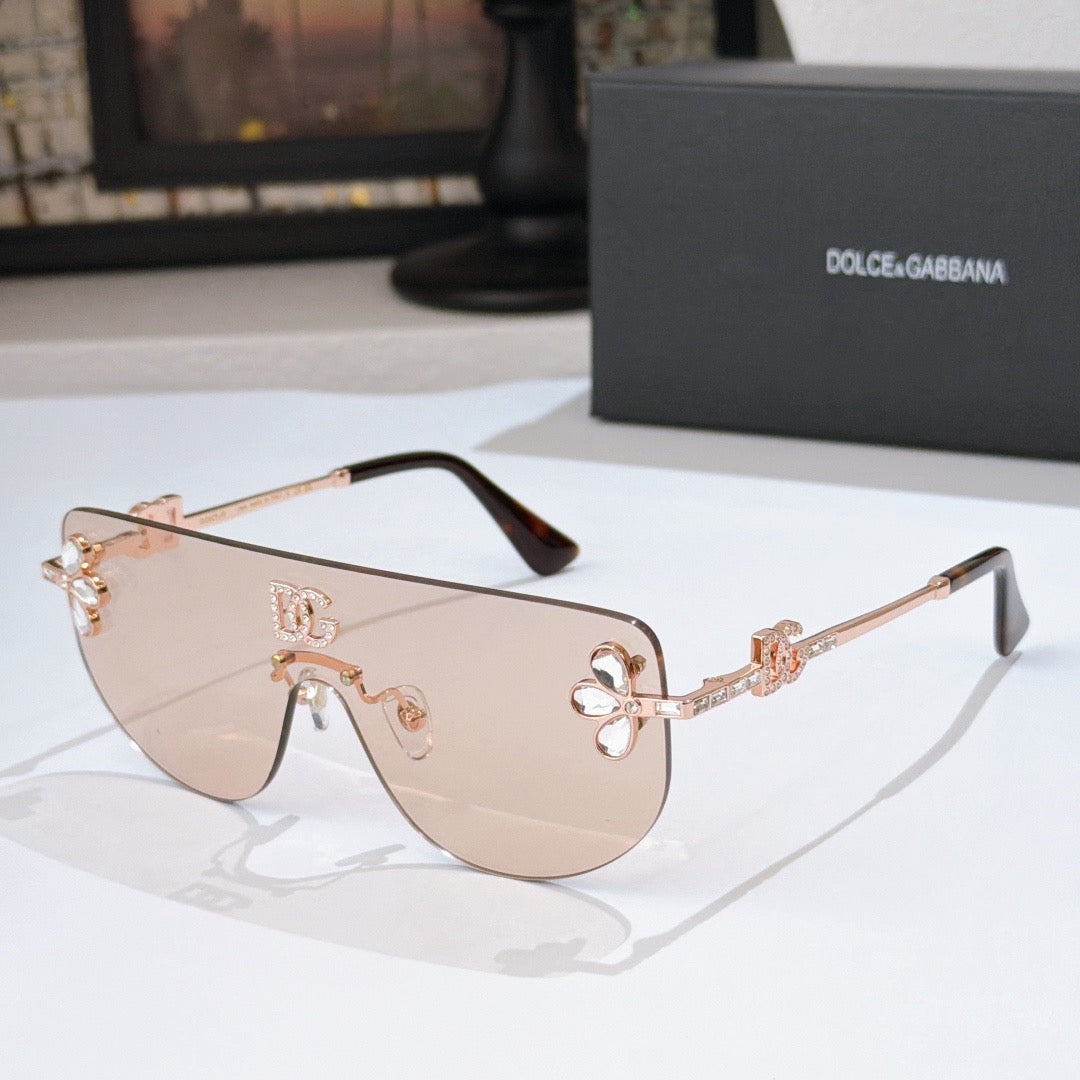 Dolce & Gabbana DG Sunglasses – Oversized Square Frame with Crystal DG Logo | Gold & Black