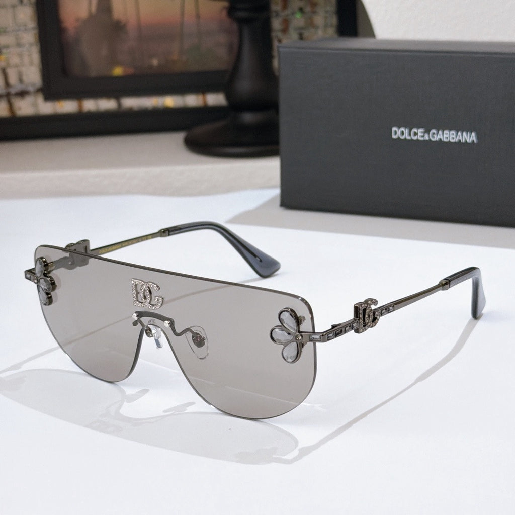 Dolce & Gabbana DG Sunglasses – Oversized Square Frame with Crystal DG Logo | Gold & Black