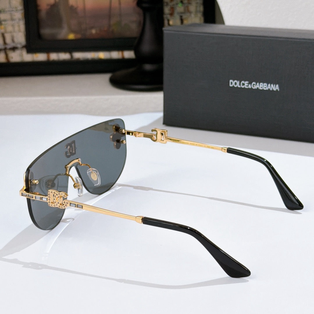 Dolce & Gabbana DG Sunglasses – Oversized Square Frame with Crystal DG Logo | Gold & Black