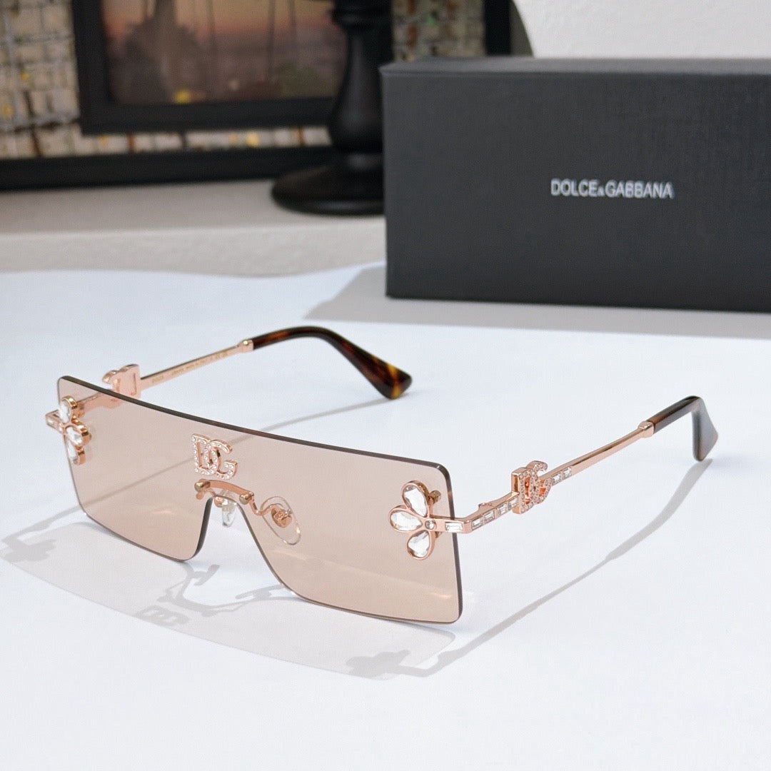 Dolce & Gabbana DG Sunglasses – Oversized Square Frame with Crystal DG Logo | Gold & Black