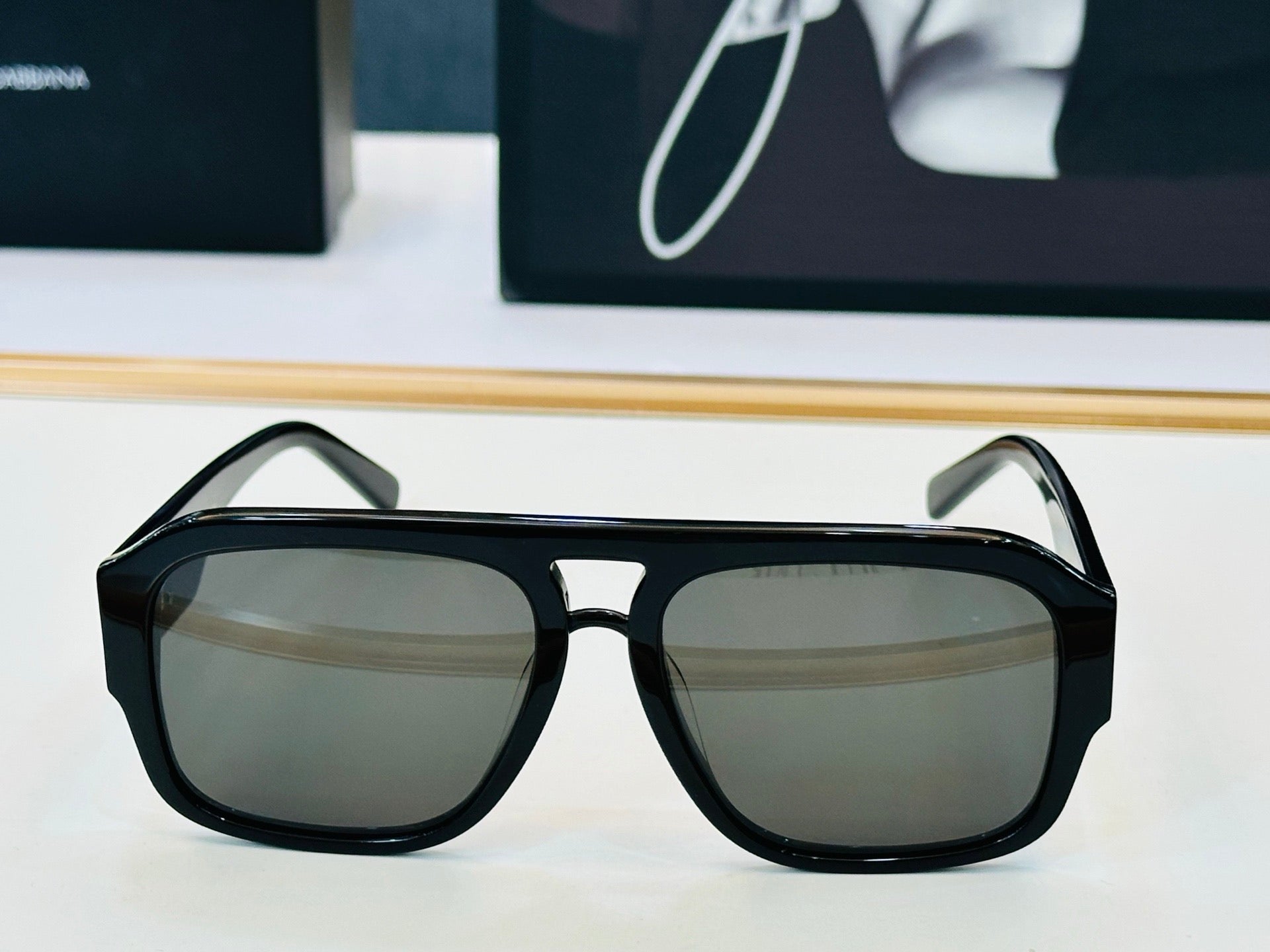 Dolce & Gabbana DG Sunglasses – Oversized Square Frame with Crystal DG Logo