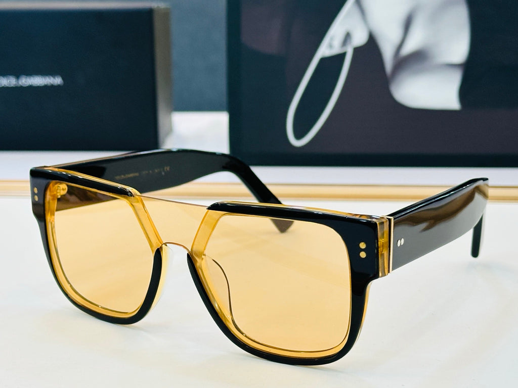 Dolce & Gabbana DG Sunglasses – Oversized Square Frame with Crystal DG Logo