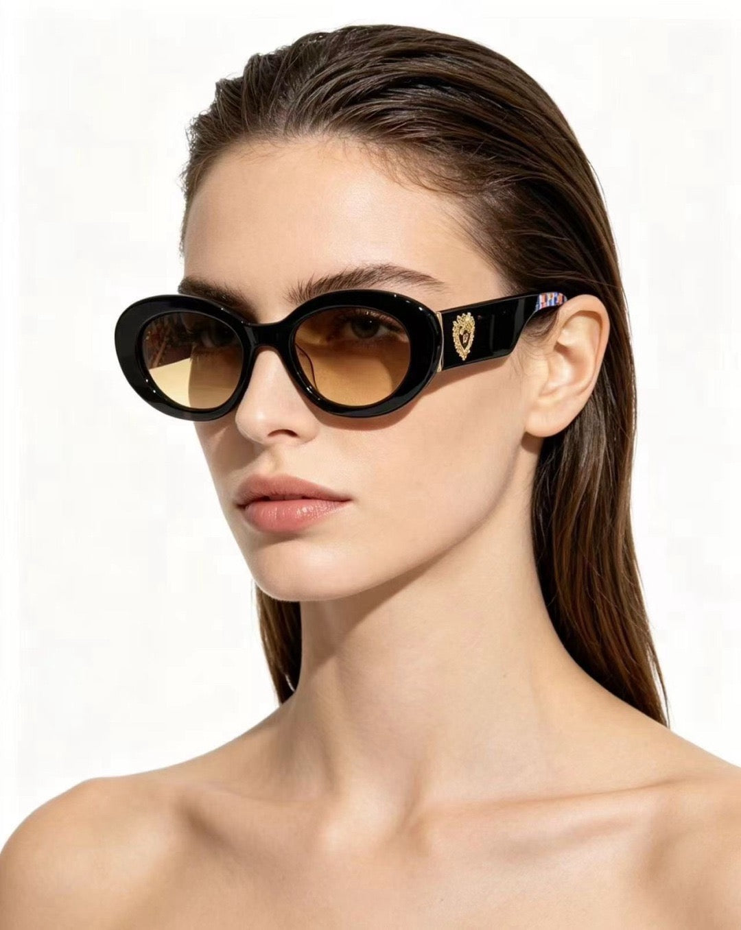Dolce & Gabbana DG Sunglasses – Oversized Square Frame with Crystal DG Logo