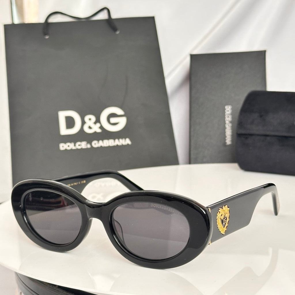 Dolce & Gabbana DG Sunglasses – Oversized Square Frame with Crystal DG Logo