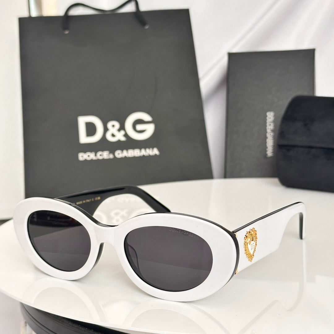 Dolce & Gabbana DG Sunglasses – Oversized Square Frame with Crystal DG Logo