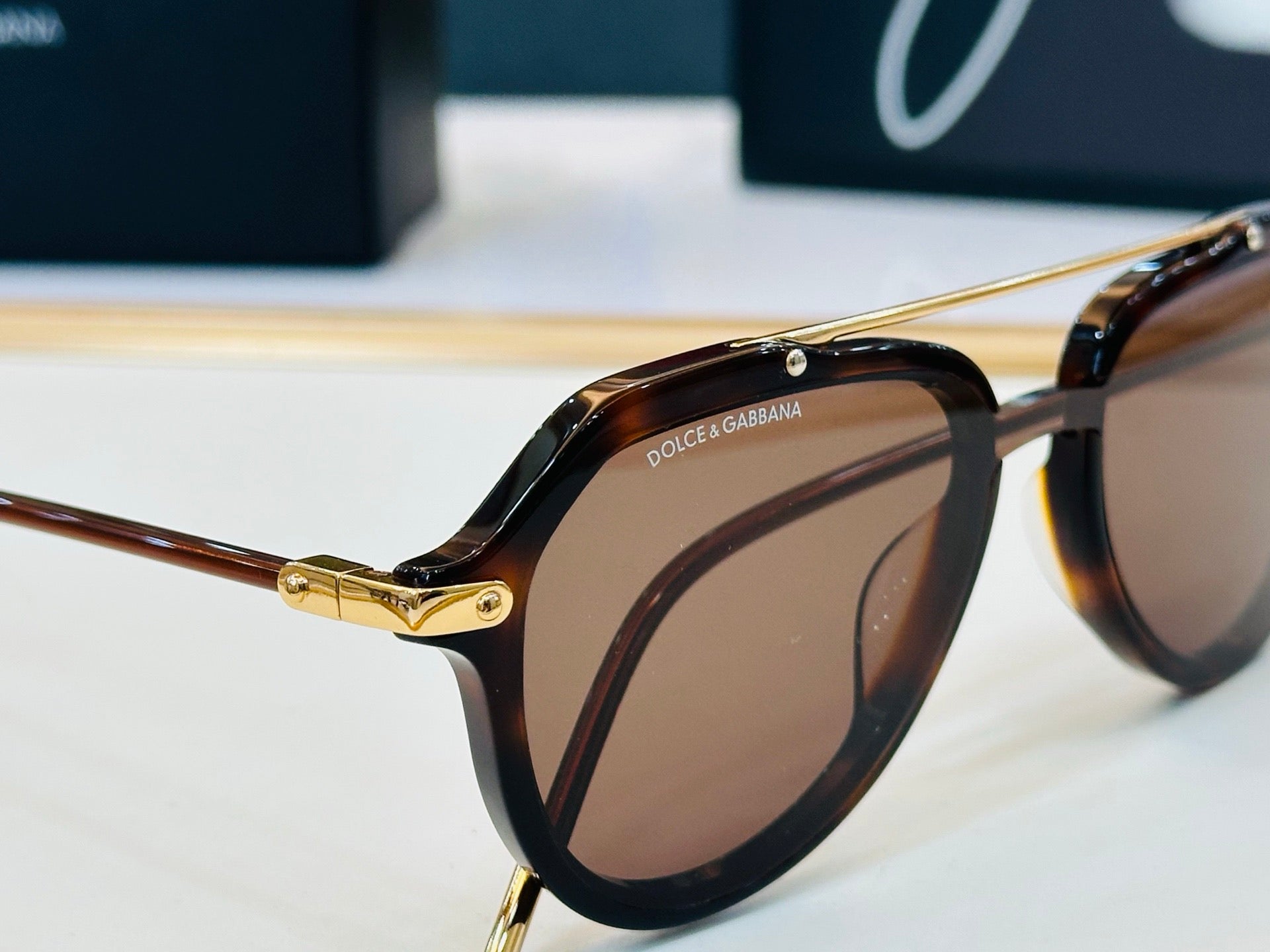 Dolce & Gabbana DG Sunglasses – Oversized Square Frame with Crystal DG Logo