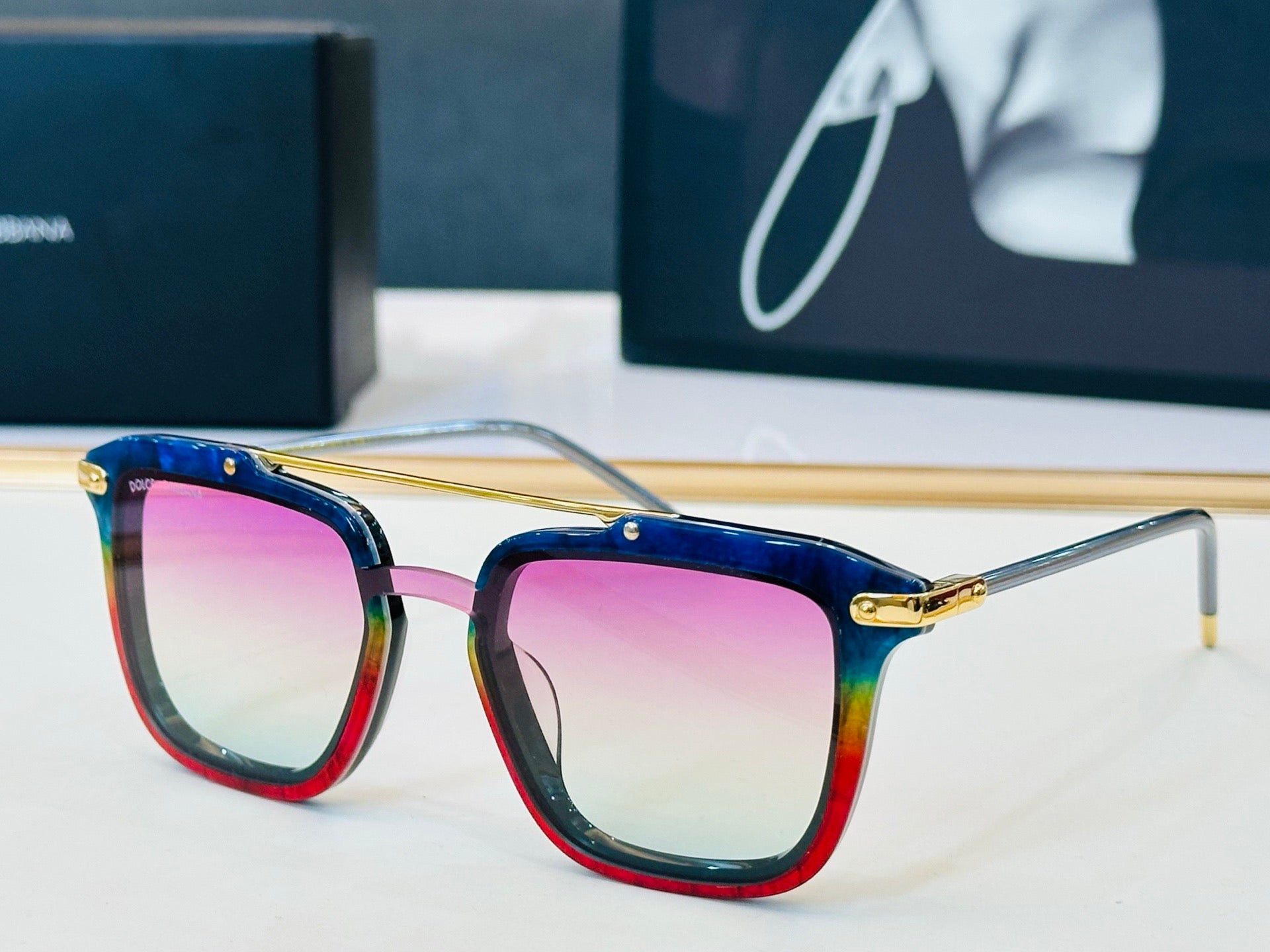 Dolce & Gabbana DG Sunglasses – Oversized Square Frame with Crystal DG Logo