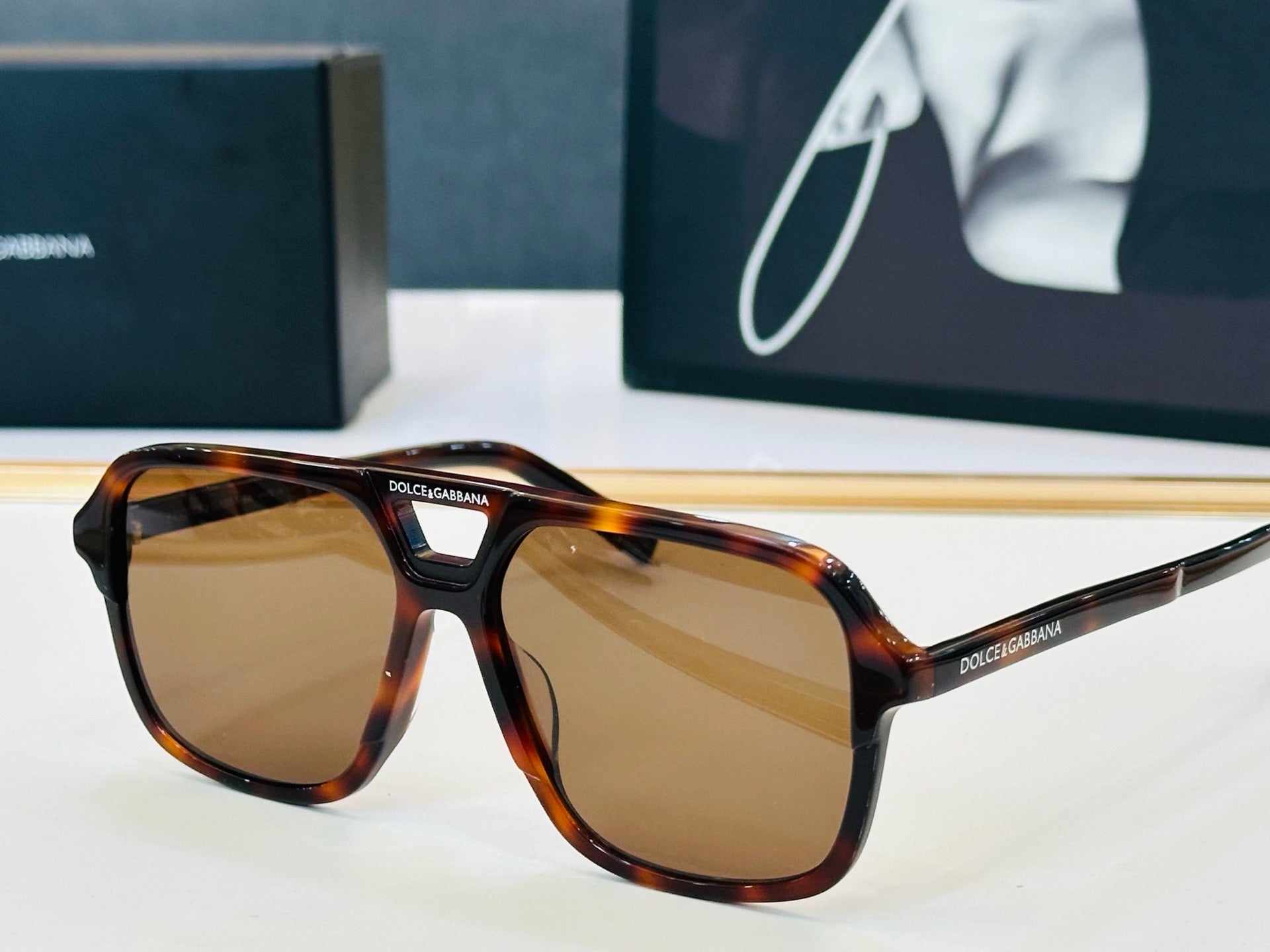 Dolce & Gabbana DG Sunglasses – Oversized Square Frame with Crystal DG Logo