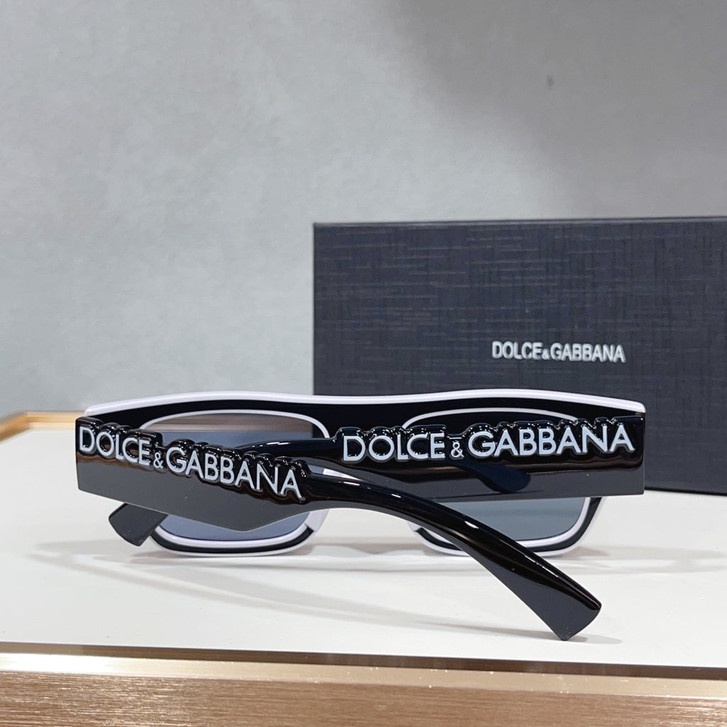 Dolce & Gabbana DG Sunglasses – Oversized Square Frame with Crystal DG Logo