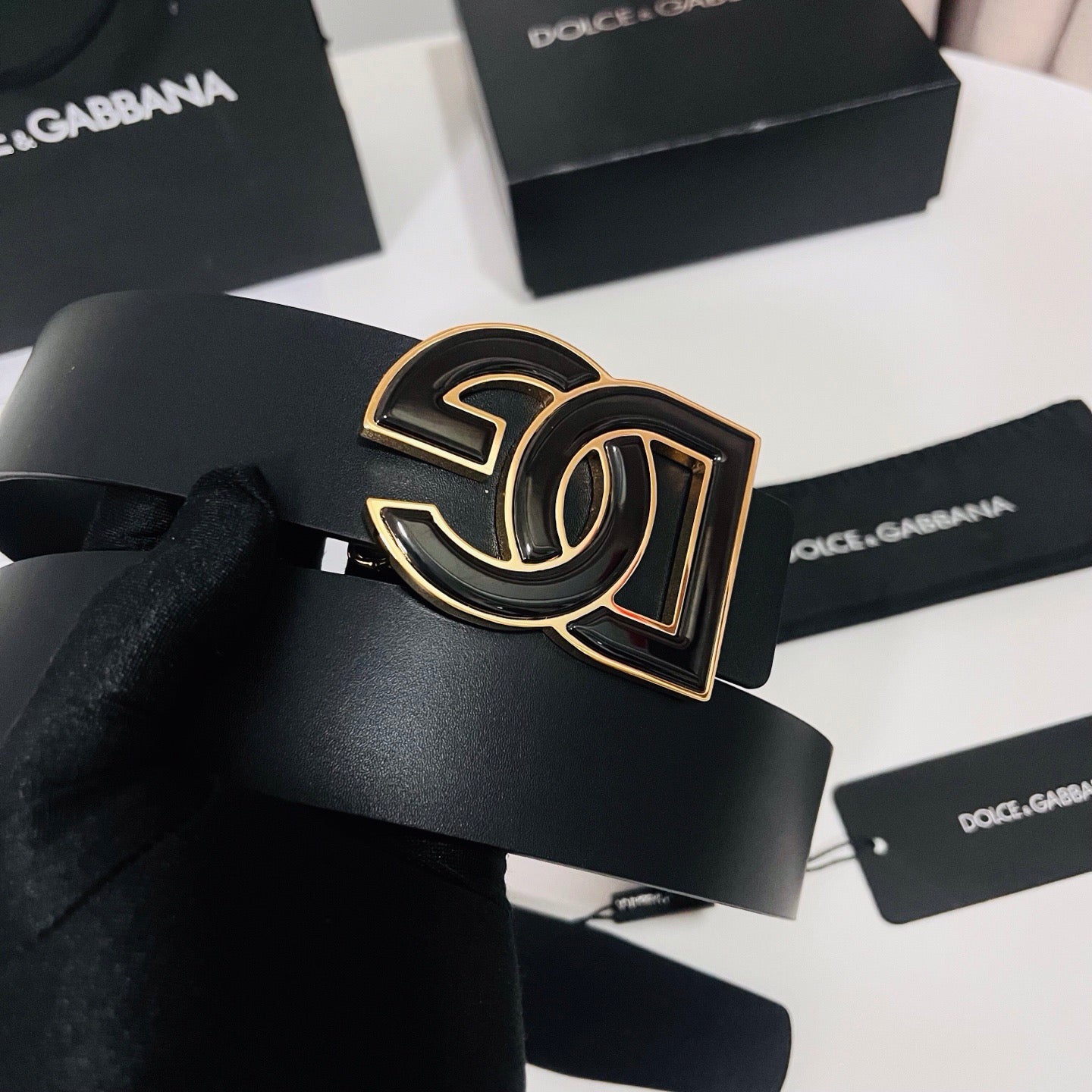 Dolce & Gabbana DG Logo Leather Belt – Gold / Silver / Black Buckle
