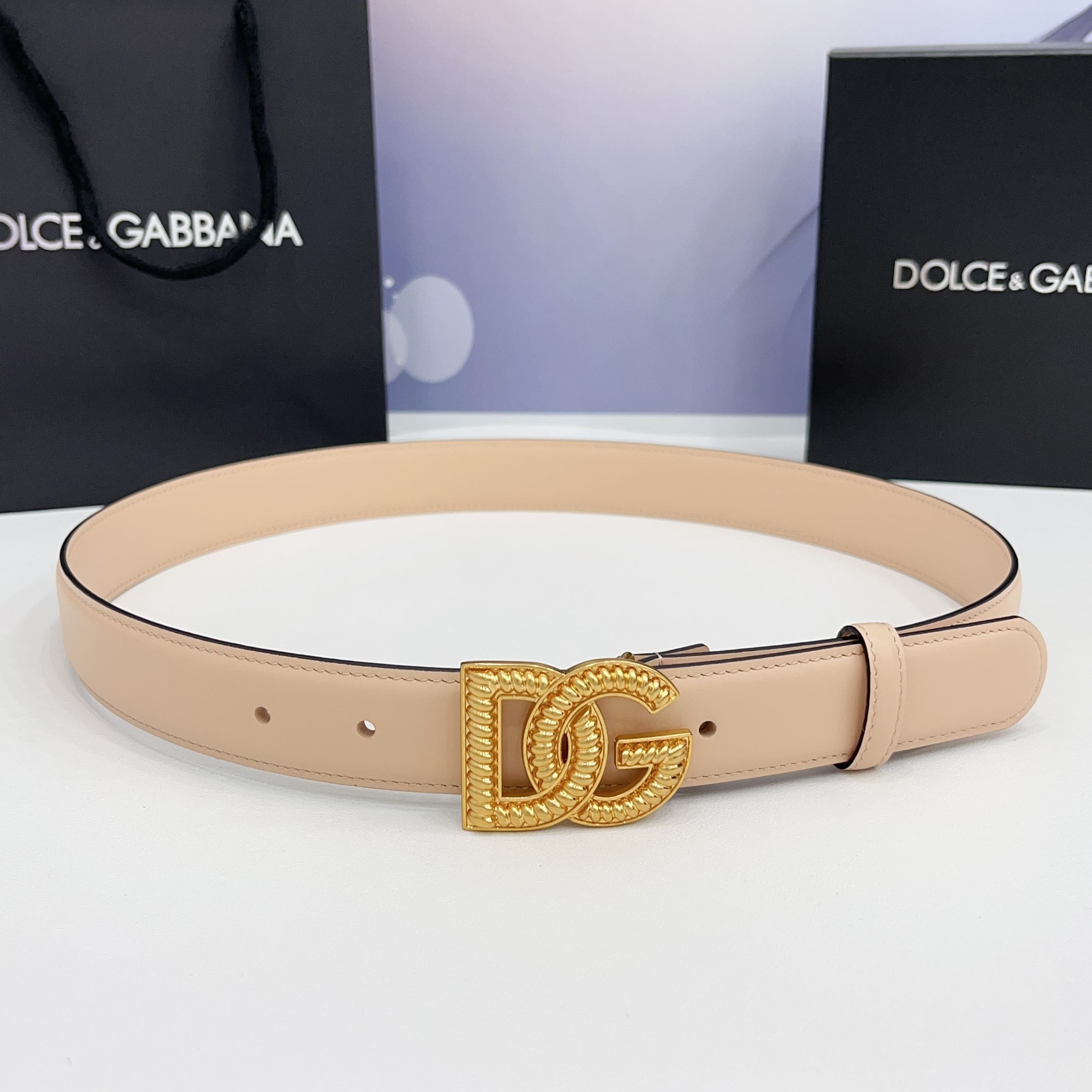 Dolce & Gabbana DG Logo Leather Belt – Gold / Silver / Black Buckle
