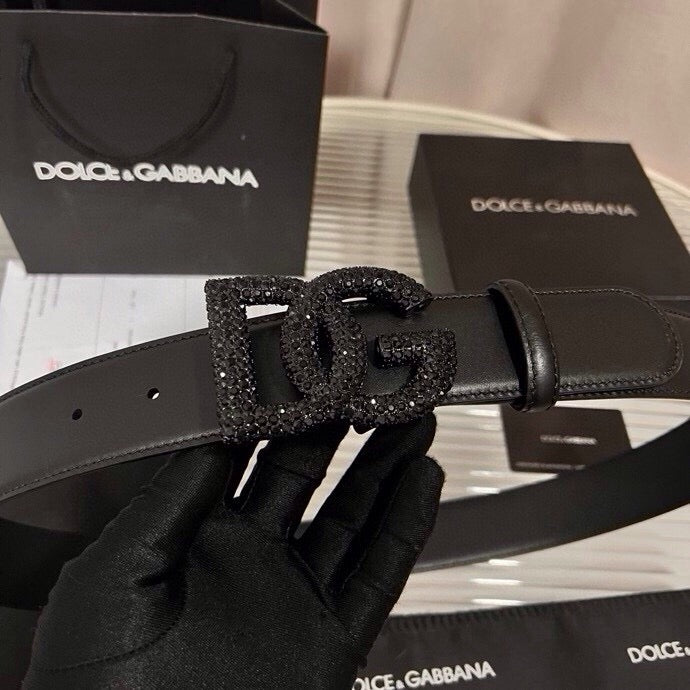 Dolce & Gabbana DG Logo Leather Belt – Gold / Silver / Black Buckl