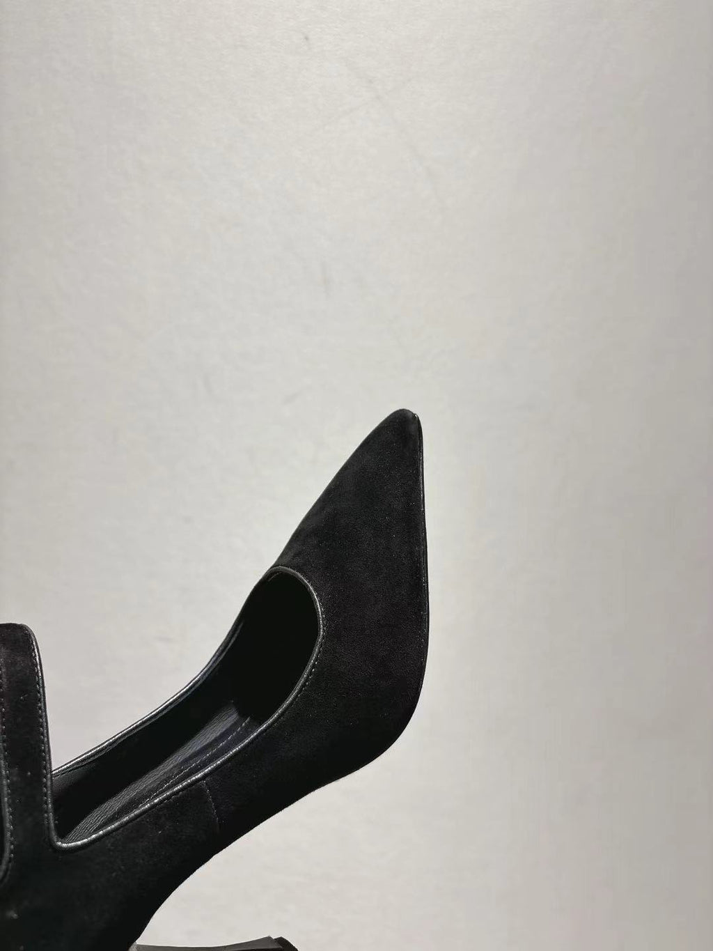 Dolce & Gabbana DG Women's Pointed-Toe Leather Heels