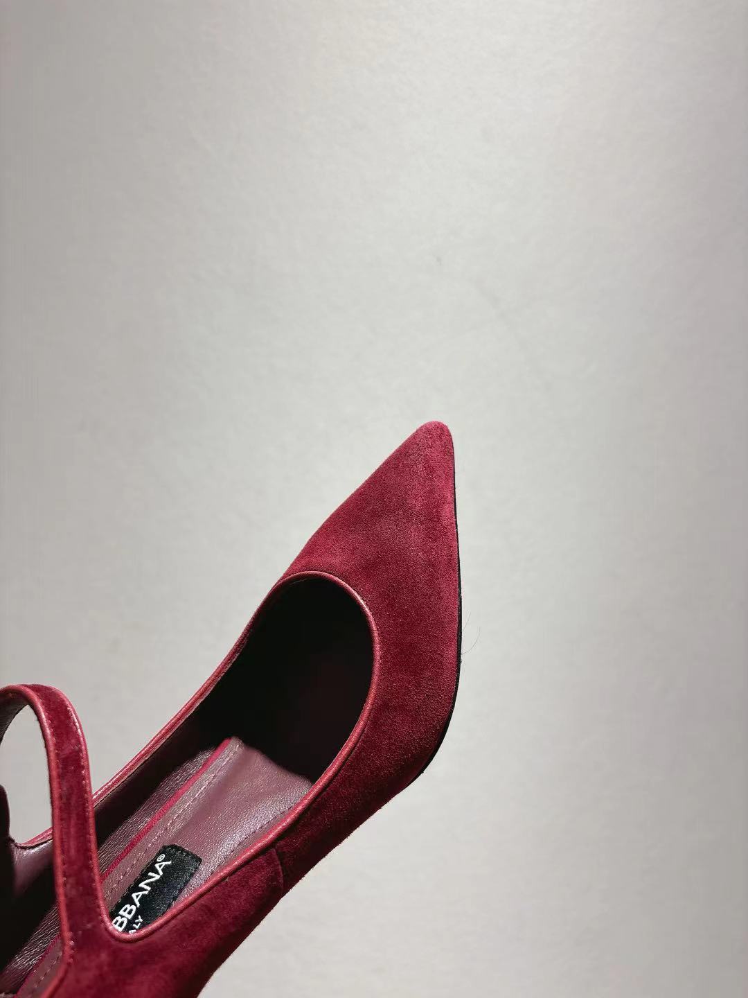 Dolce & Gabbana DG Women's Pointed-Toe Leather Heels