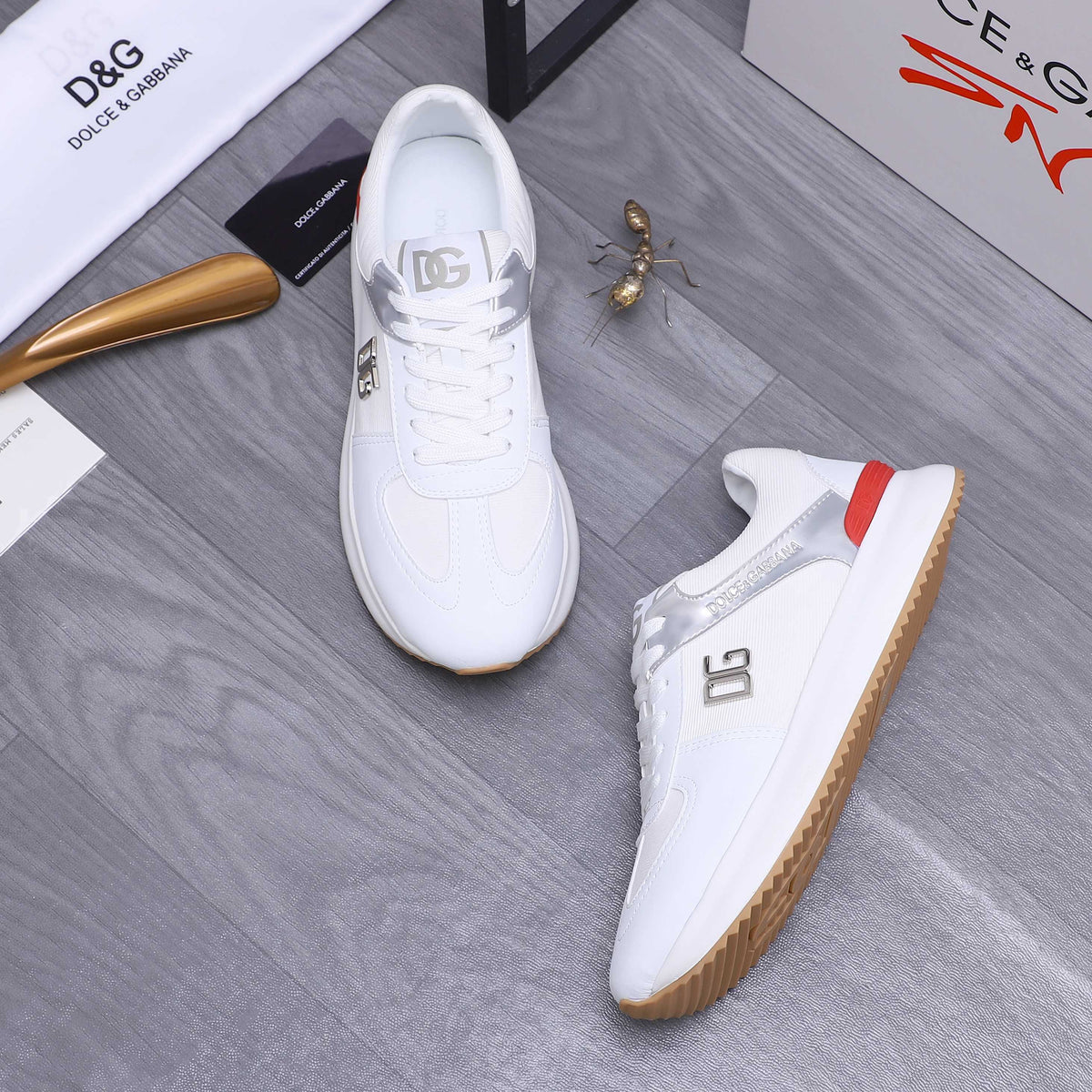Dolce & Gabbana DG Men's Lace-Up Casual Shoes