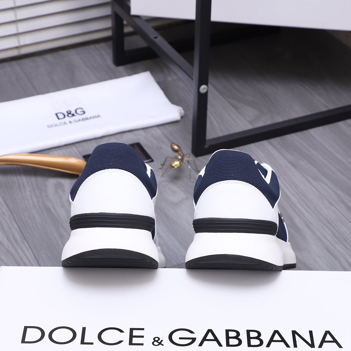 Dolce & Gabbana DG Men's Lace-Up Casual Shoes