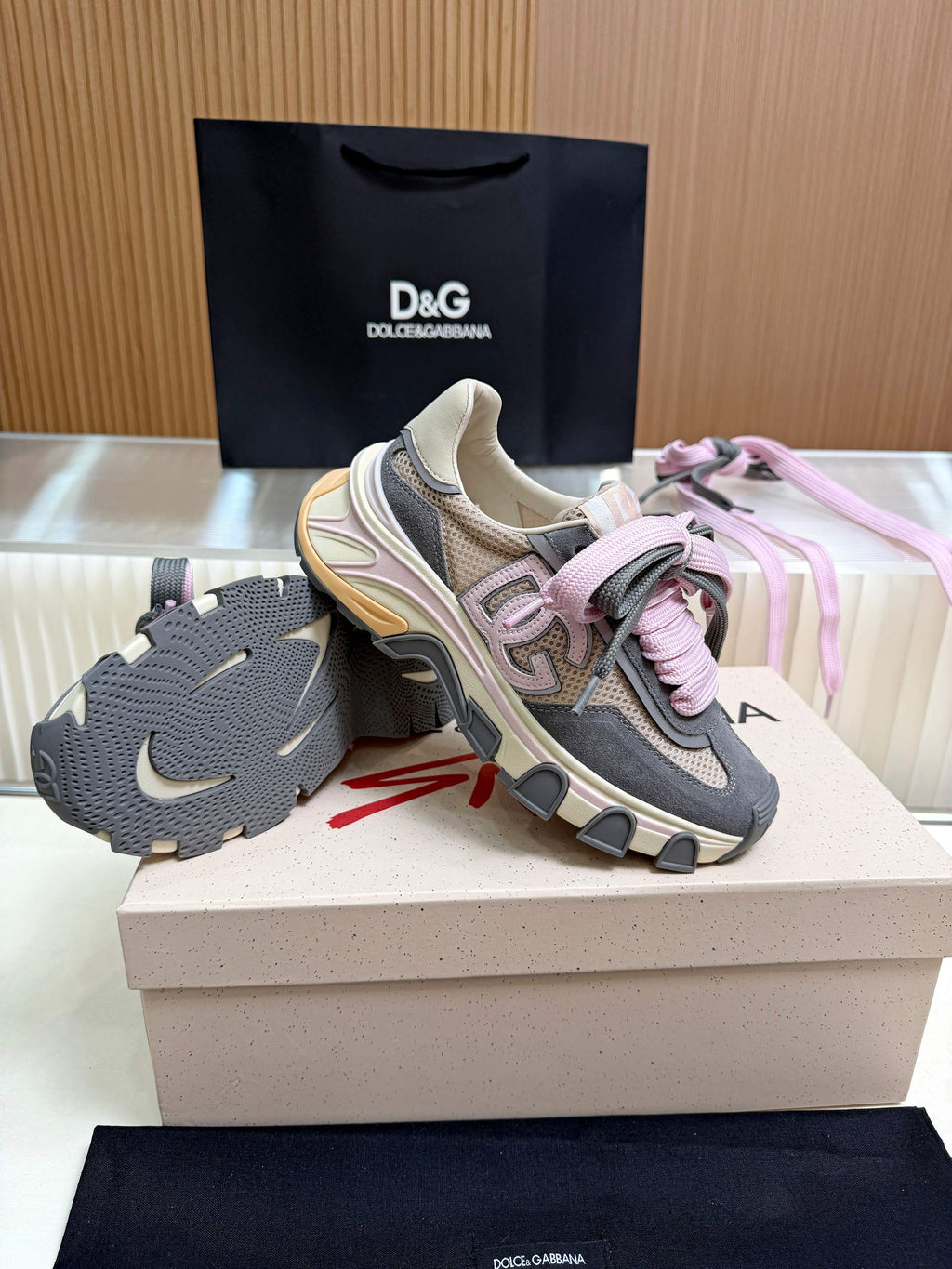 Dolce & Gabbana DG Couple's Oxford & Lace Sneakers