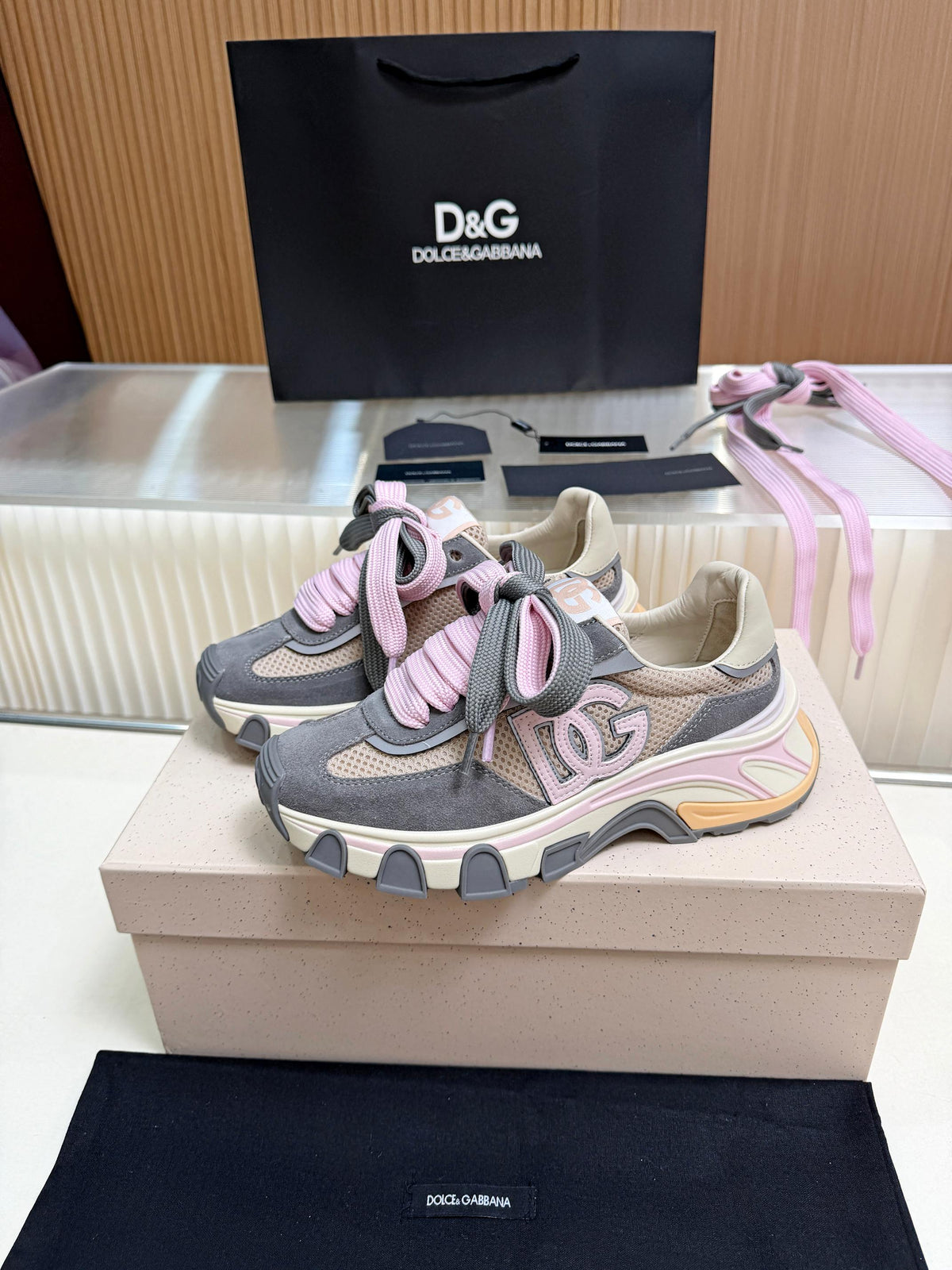 Dolce & Gabbana DG Couple's Oxford & Lace Sneakers