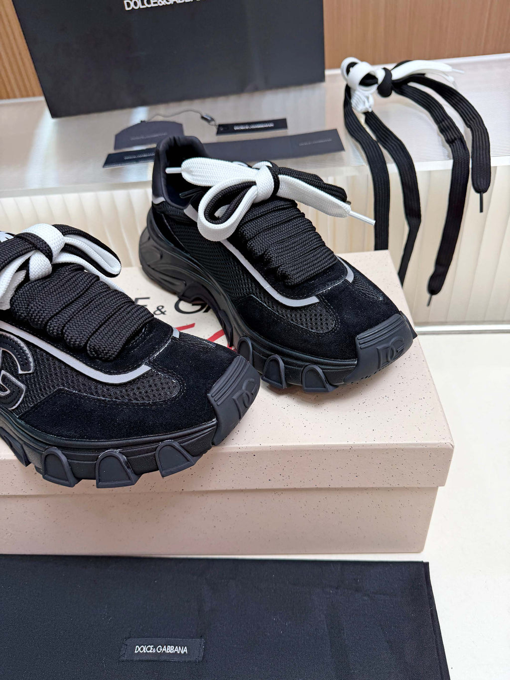 Dolce & Gabbana DG Couple's Oxford & Lace Sneakers