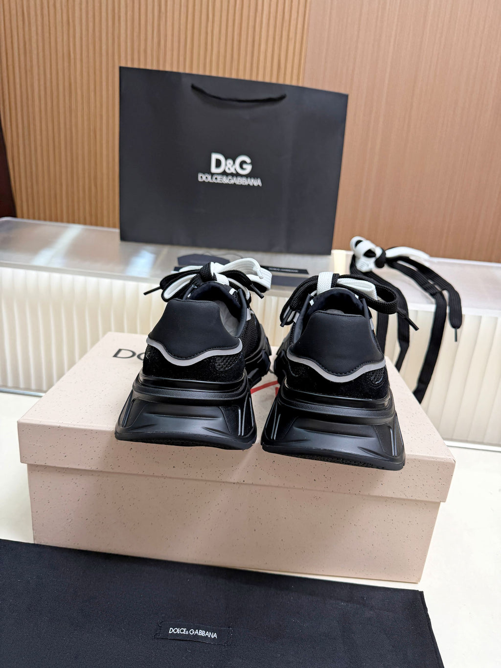 Dolce & Gabbana DG Couple's Oxford & Lace Sneakers