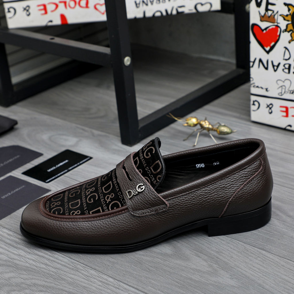 Dolce & Gabbana DG Men's Business Slip-On Dress Shoes with Metal Buckle