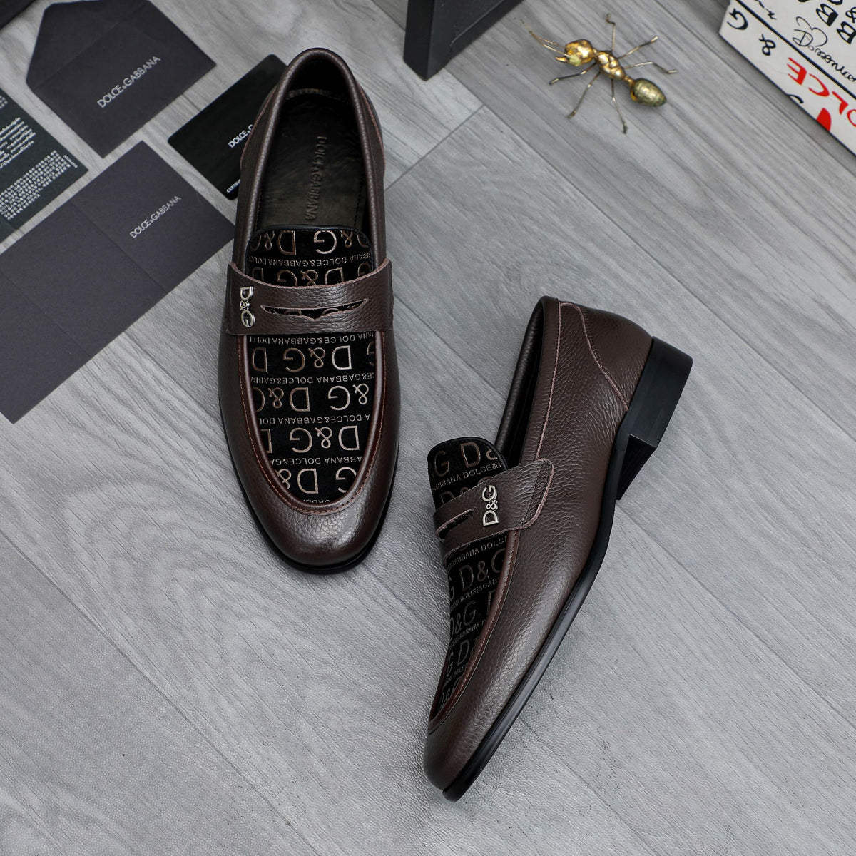 Dolce & Gabbana DG Men's Business Slip-On Dress Shoes with Metal Buckle