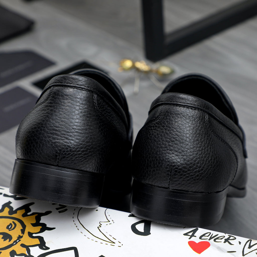 Dolce & Gabbana DG Men's Business Slip-On Dress Shoes with Metal Buckle