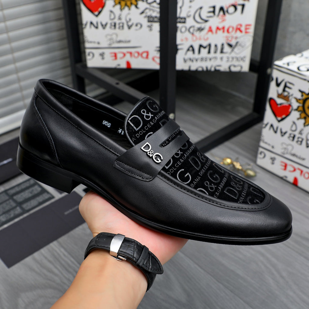 Dolce & Gabbana DG Men's Business Slip-On Dress Shoes with Metal Buckle