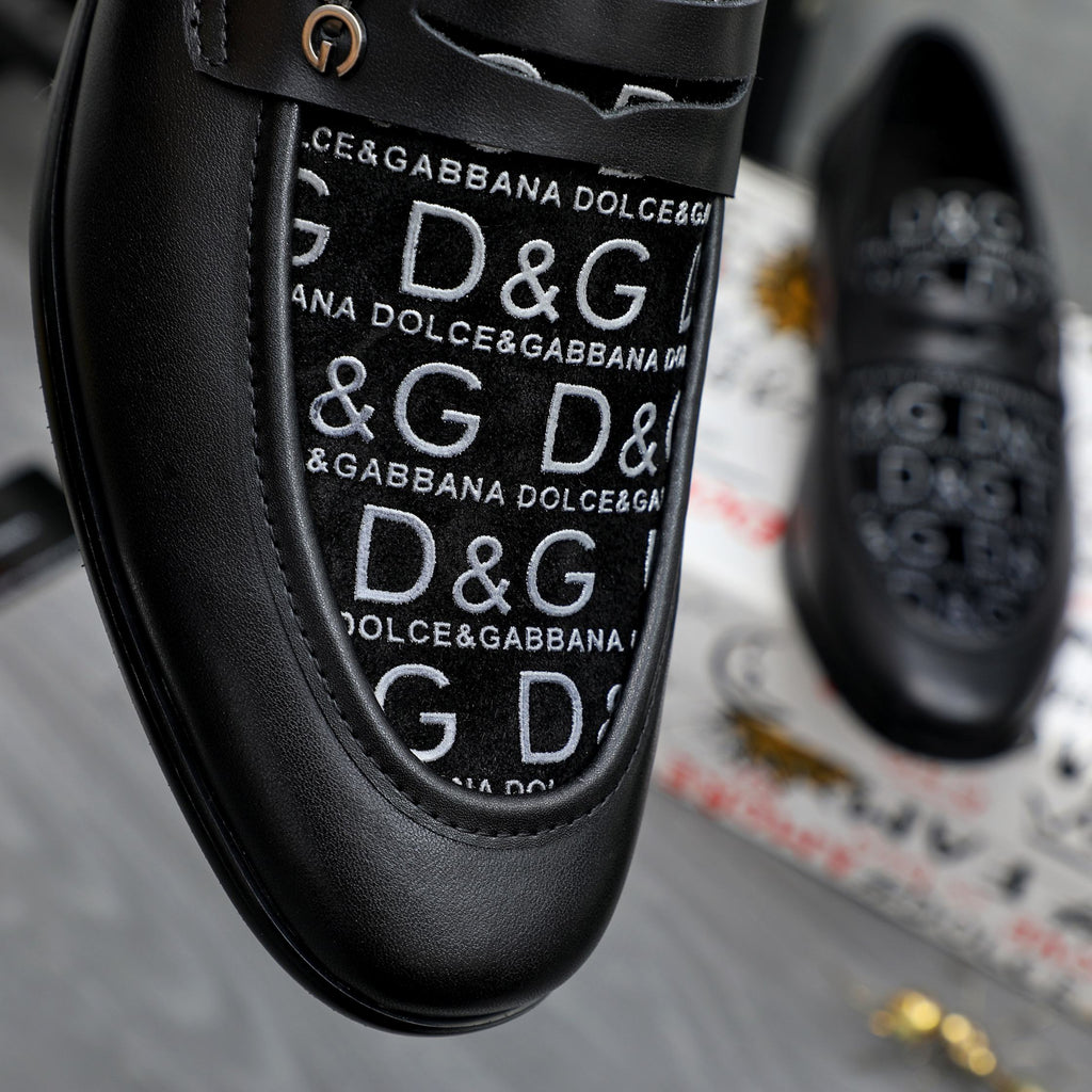 Dolce & Gabbana DG Men's Business Slip-On Dress Shoes with Metal Buckle
