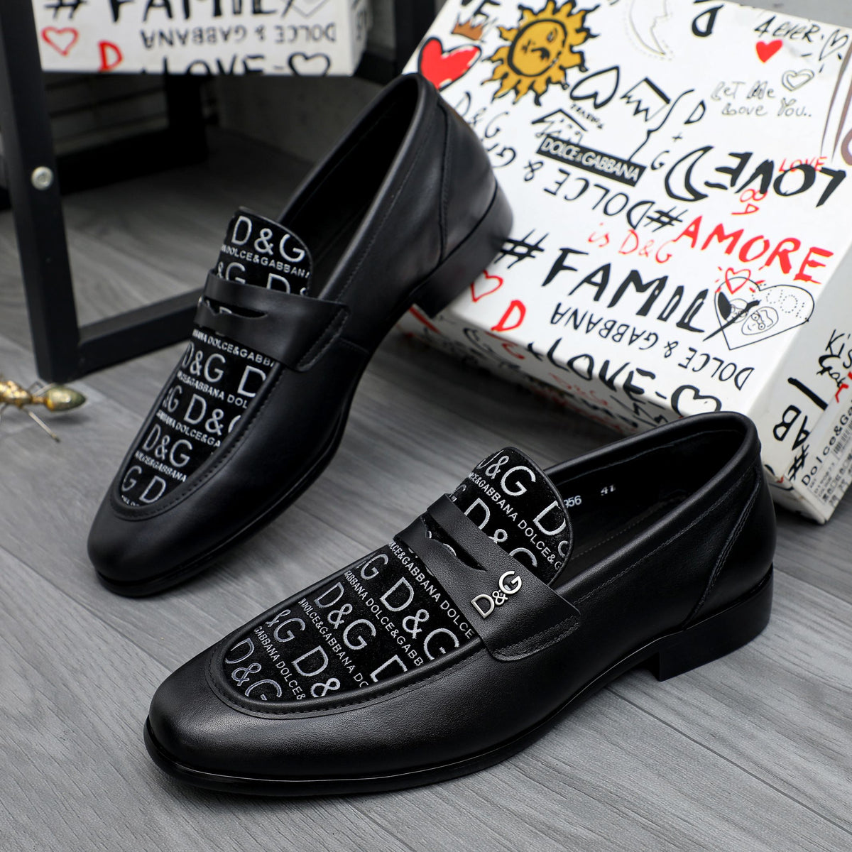 Dolce & Gabbana DG Men's Business Slip-On Dress Shoes with Metal Buckle