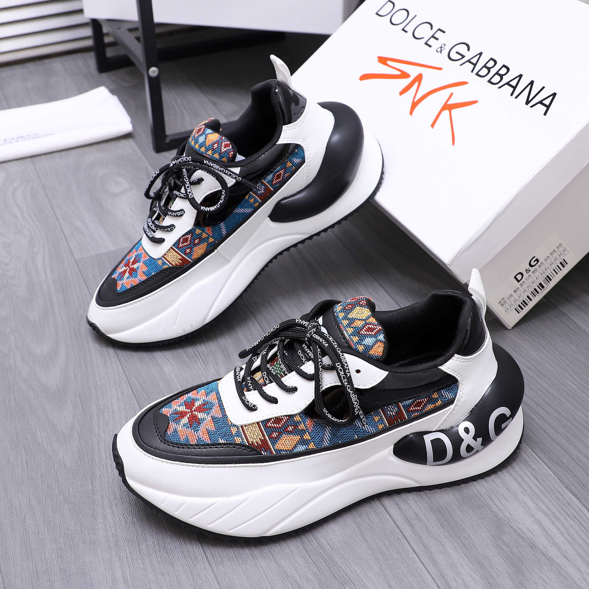 Dolce & Gabbana DG Couple's Suede Casual Sneakers