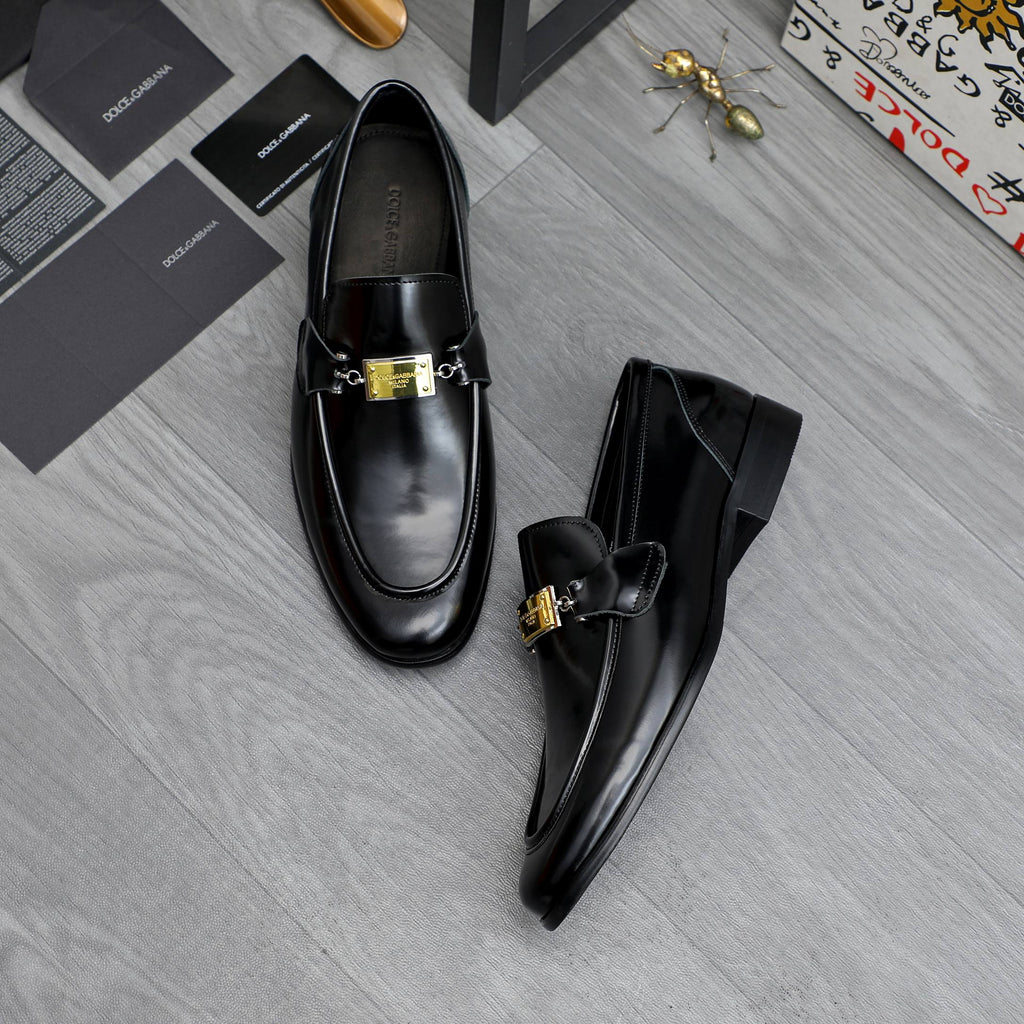 Dolce & Gabbana DG Men's Business Slip-On Dress Shoes with Metal Buckle