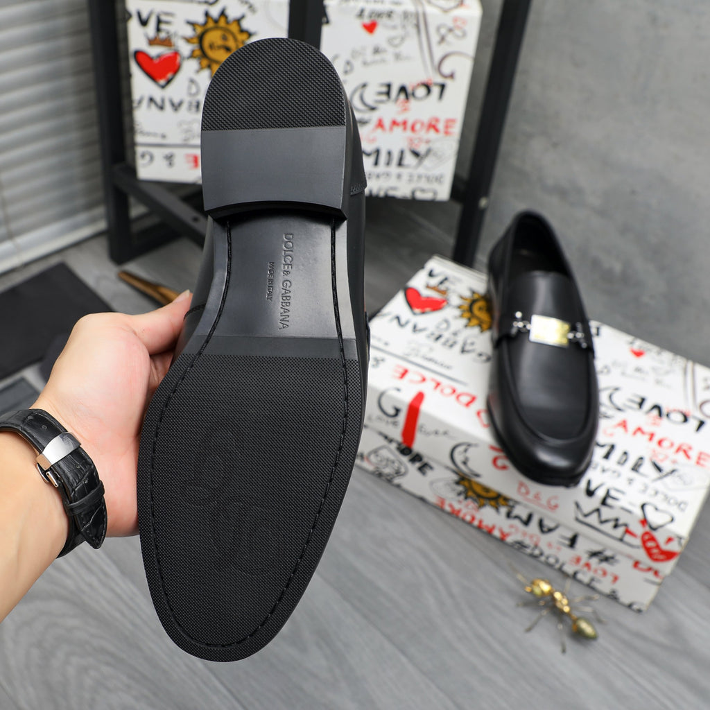Dolce & Gabbana DG Men's Business Slip-On Dress Shoes with Metal Buckle