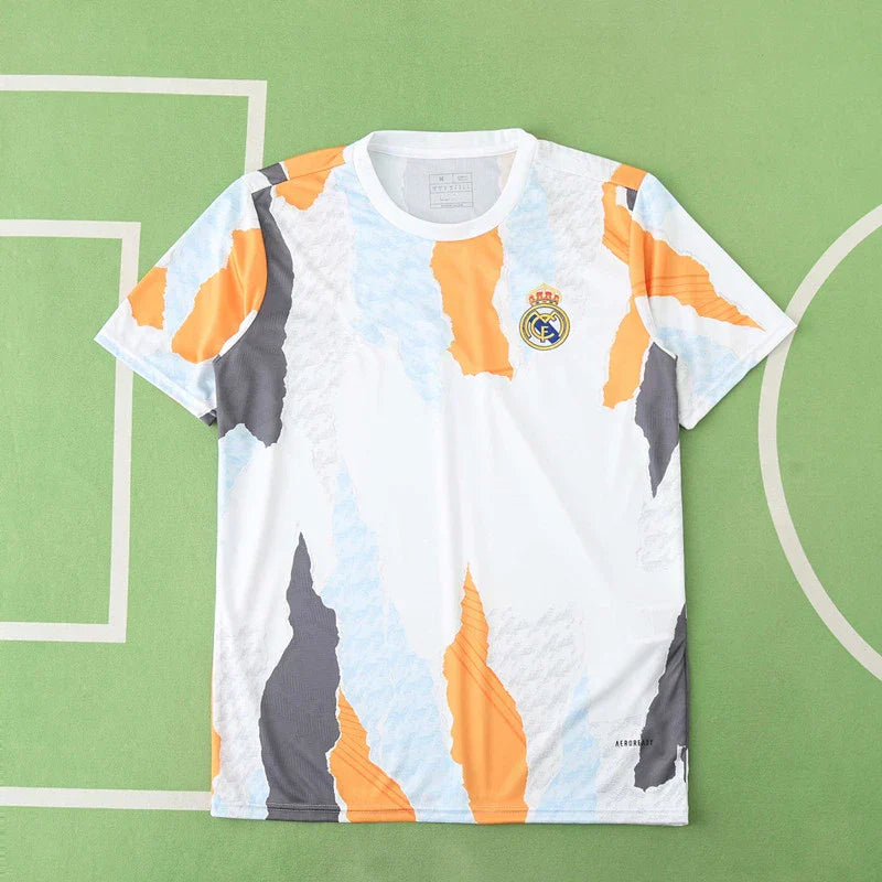 Real Madrid CF Training Jersey 2024/25 – Fan Version | White Abstract Print Pre-Match Top