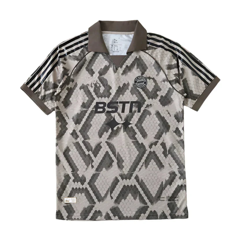 FC Bayern München x BSTR Training Jersey Fan Version 2025/26 – Snakeskin Print Collaboration Shirt